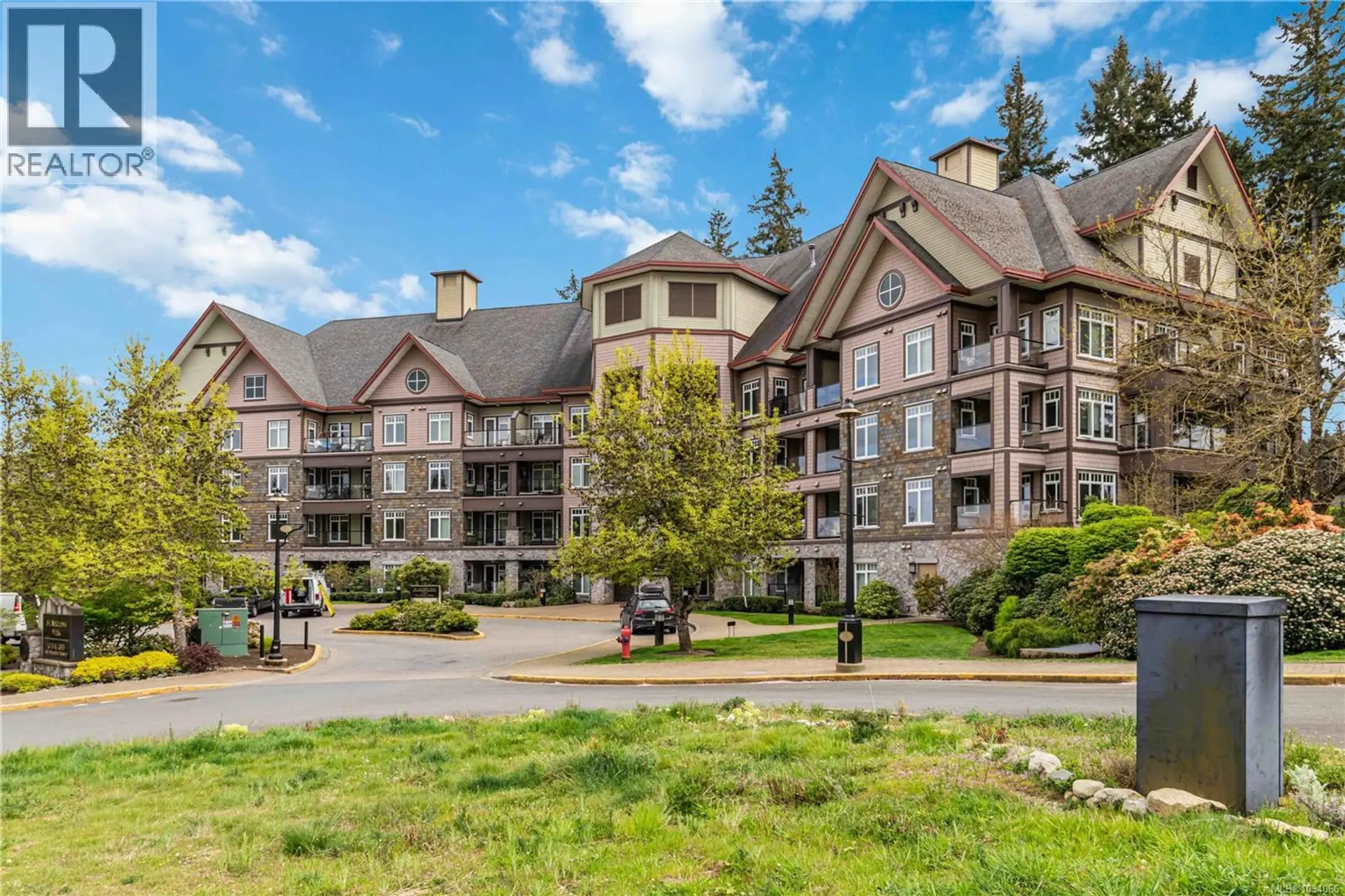 Property at #203 1395 Bear Mountain Pkwy, Langford, BC