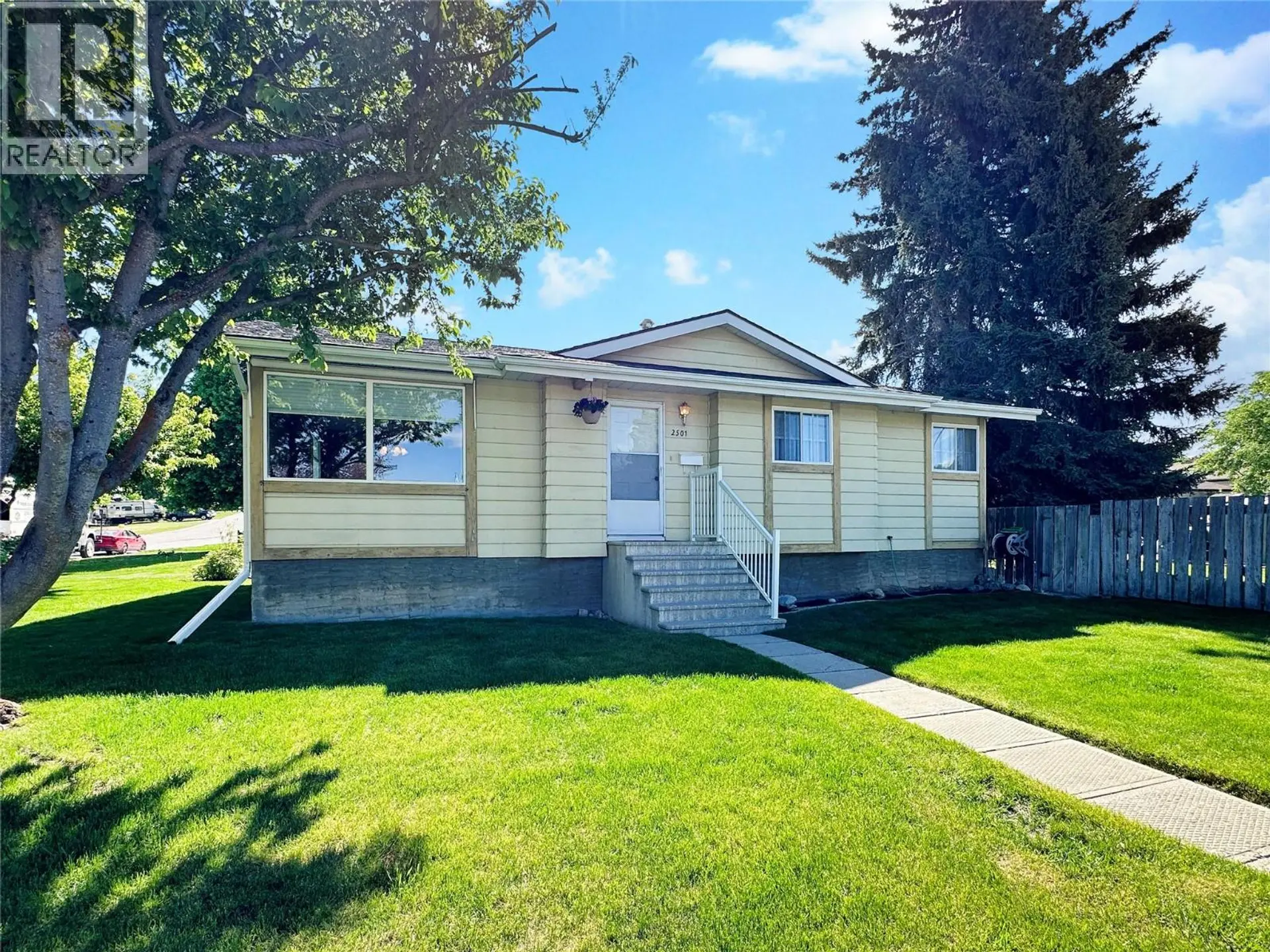 Property at 2501 3rd Street S, Cranbrook, BC