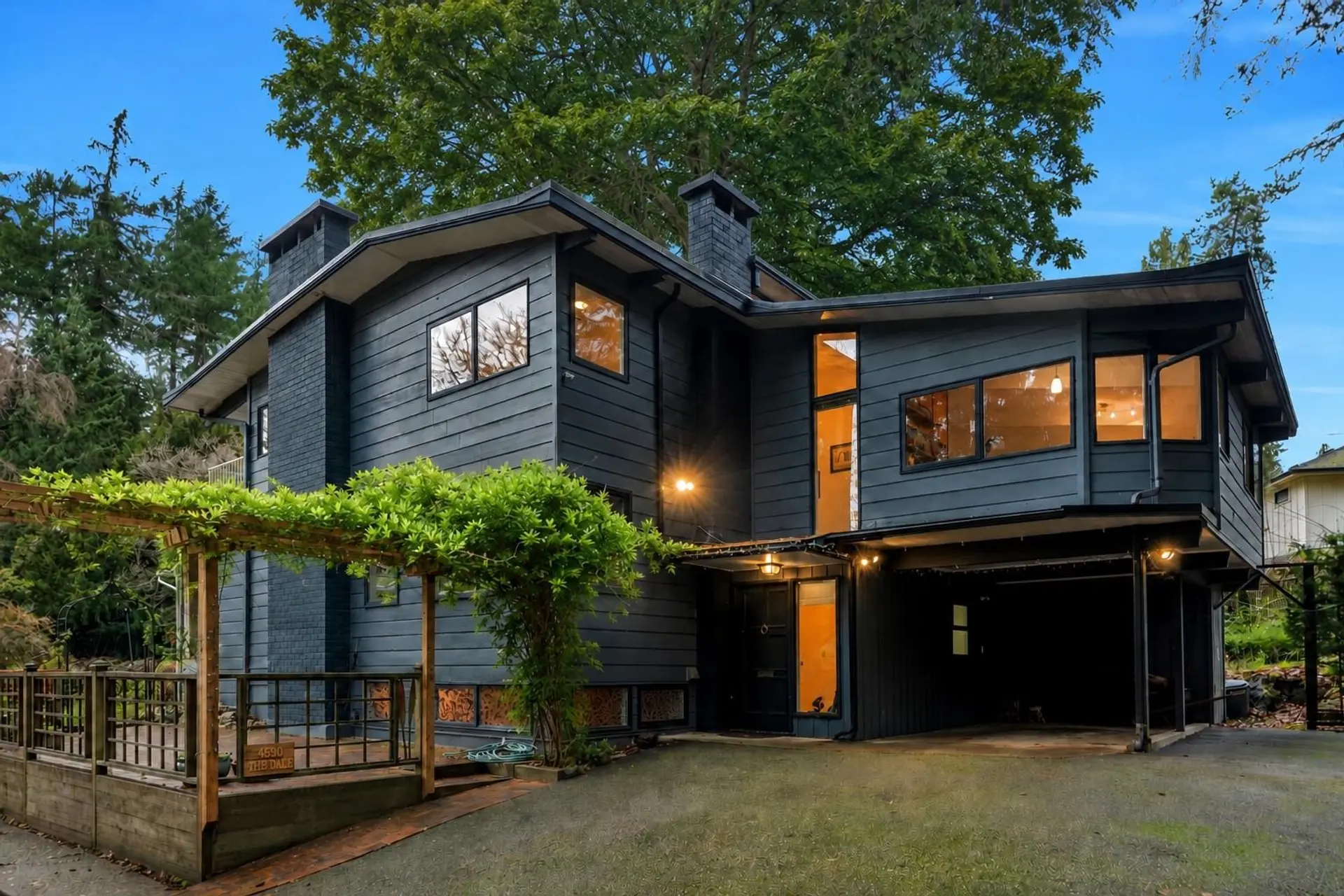 Property at 4890 The Dale, West Vancouver, BC