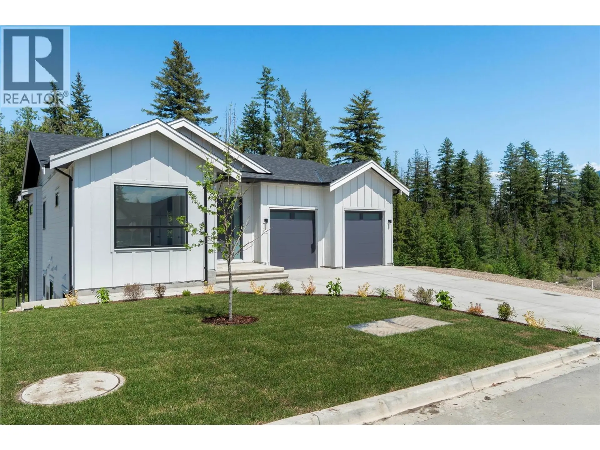 Property at 4221 69 Avenue NE, Salmon Arm, BC