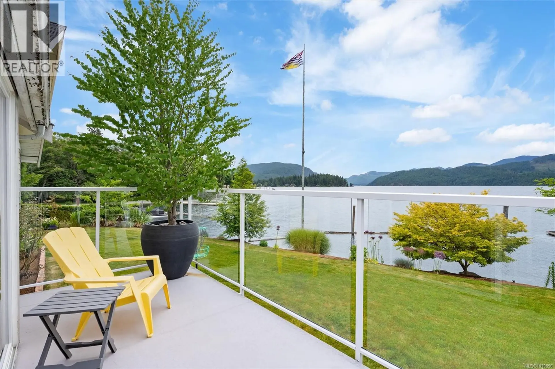 Property at 8500 Maple Ridge Rd, Youbou, BC