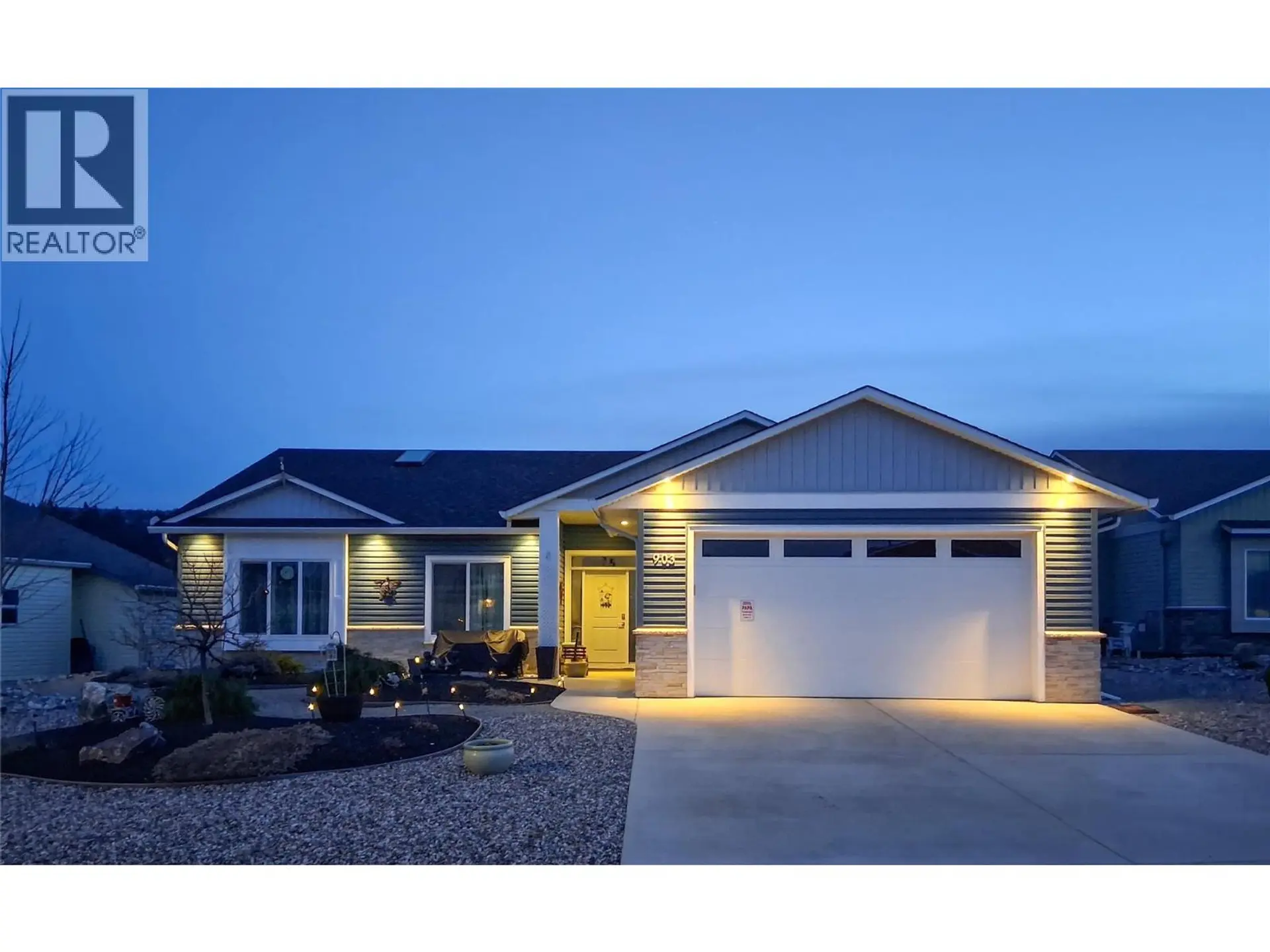 Property at 903 9 Avenue, Vernon, BC
