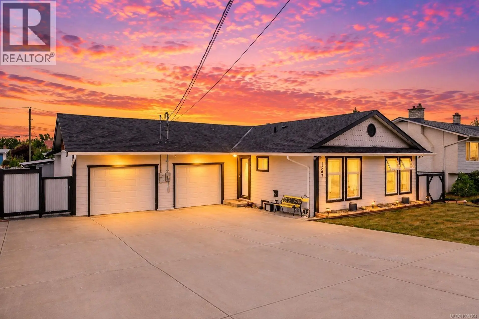 Property at 1567 Pauline St, Crofton, BC
