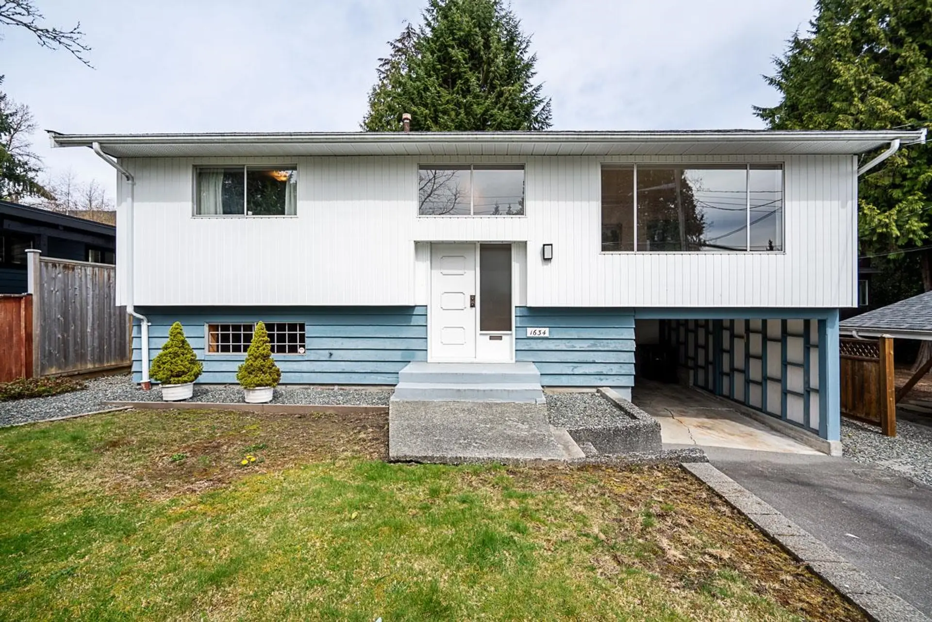 Property at 1634 Ross Road, North Vancouver, BC