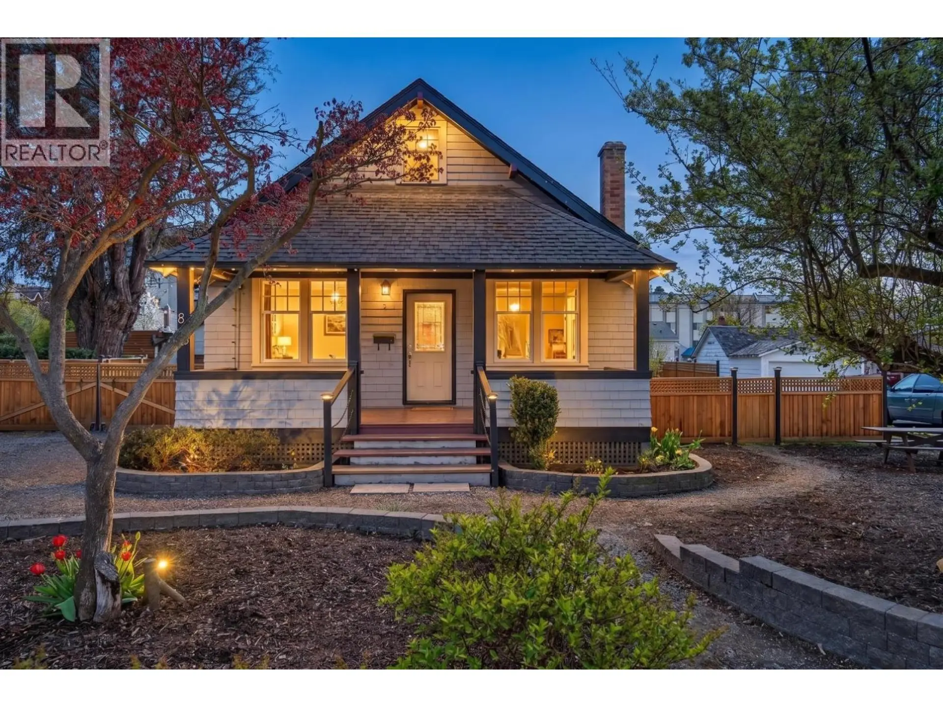 Property at 815 Lawrence Avenue, Kelowna, BC