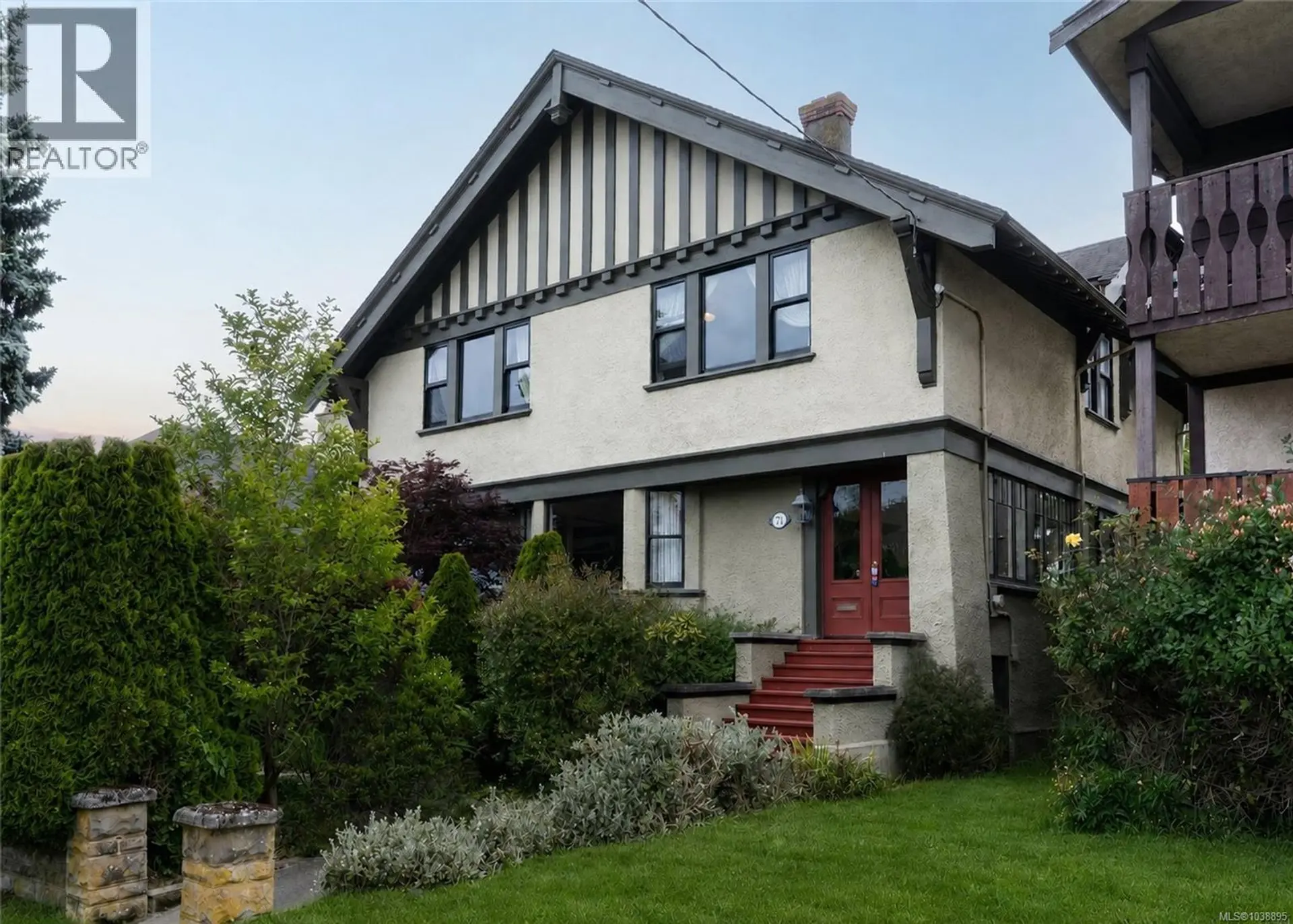 Property at 71 Linden Ave, Victoria, BC