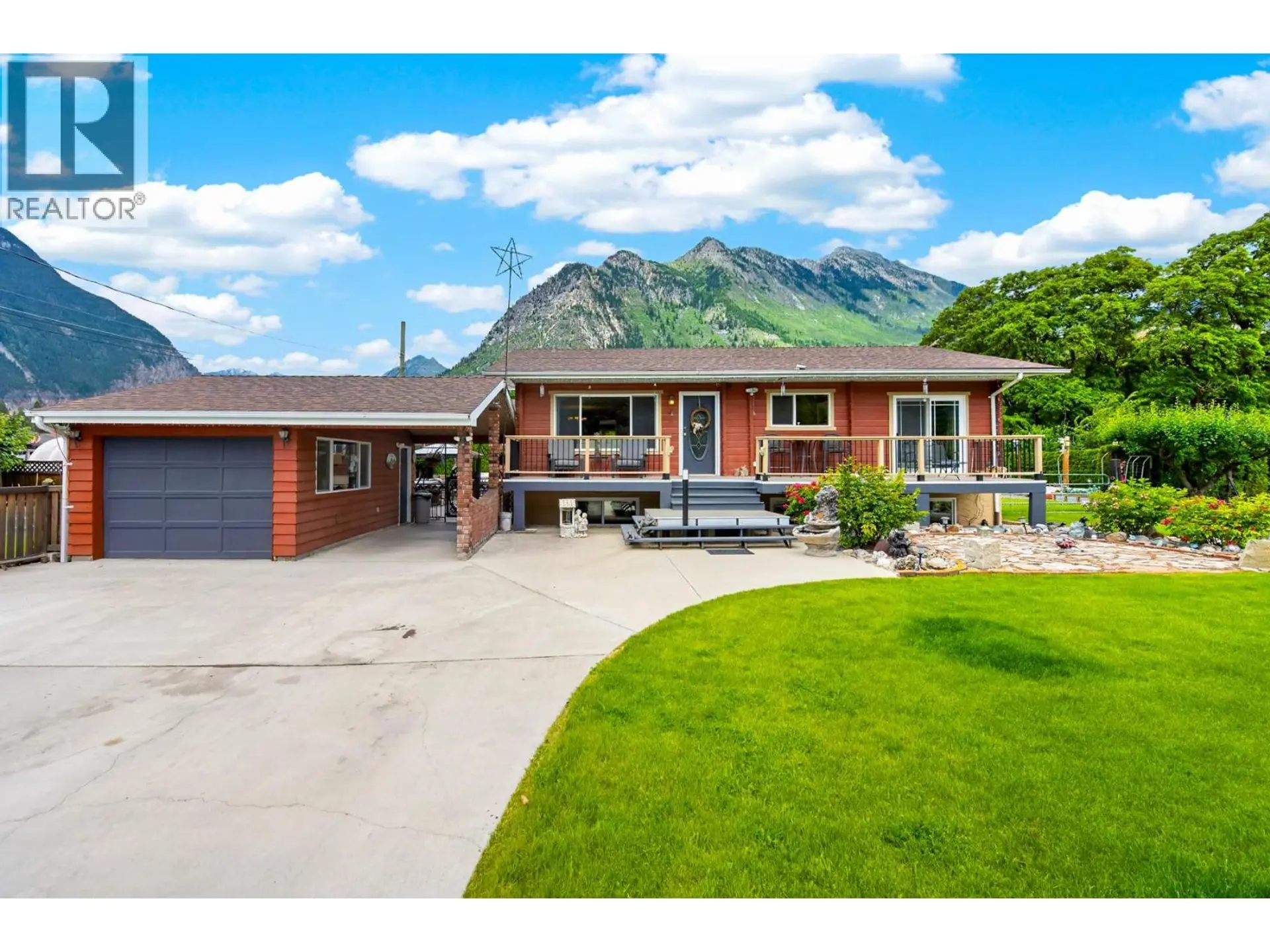 Property at 1477 Main Street, Lillooet, BC