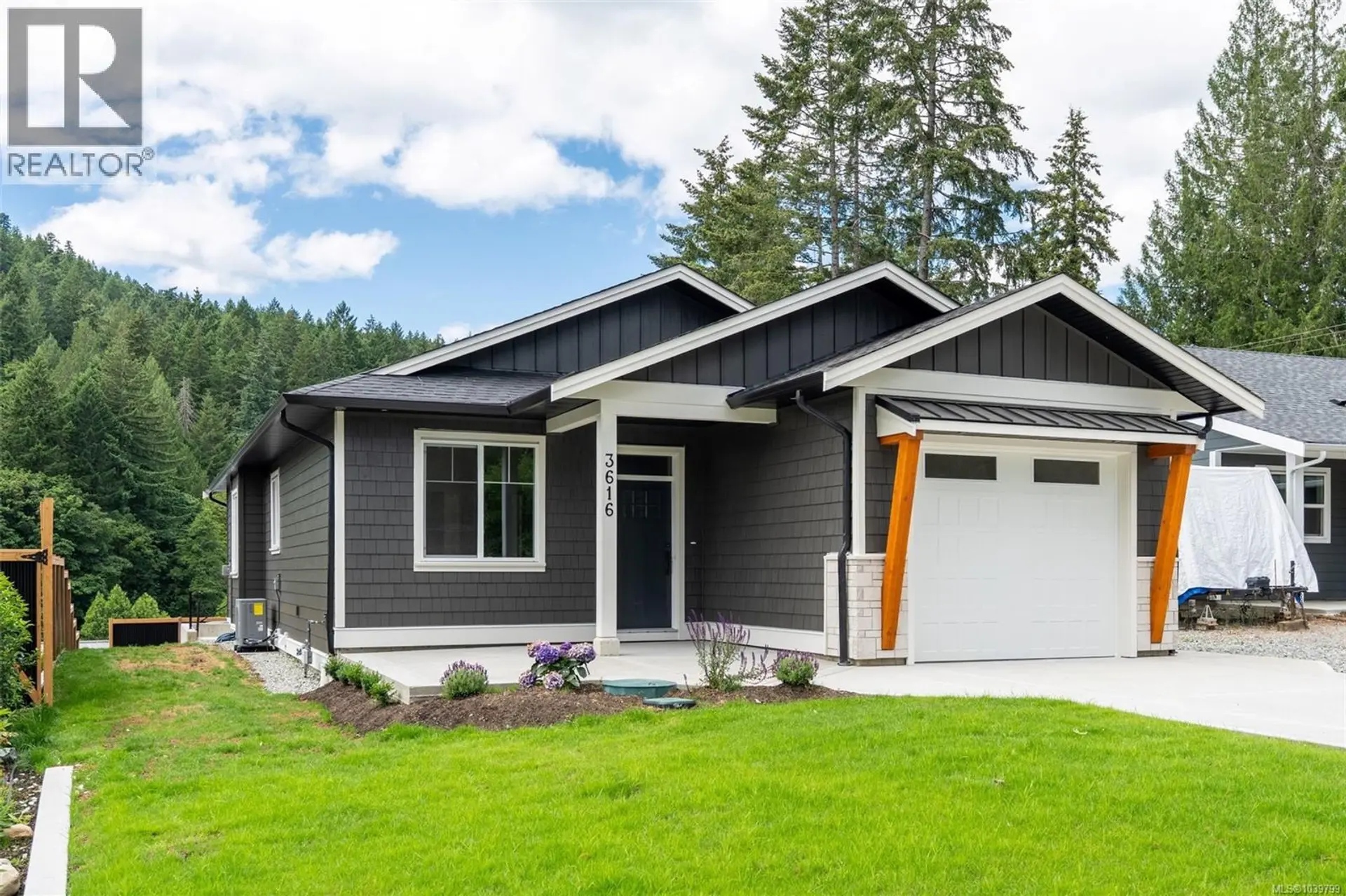 Property at 3616 Princess Ave, Cobble Hill, BC