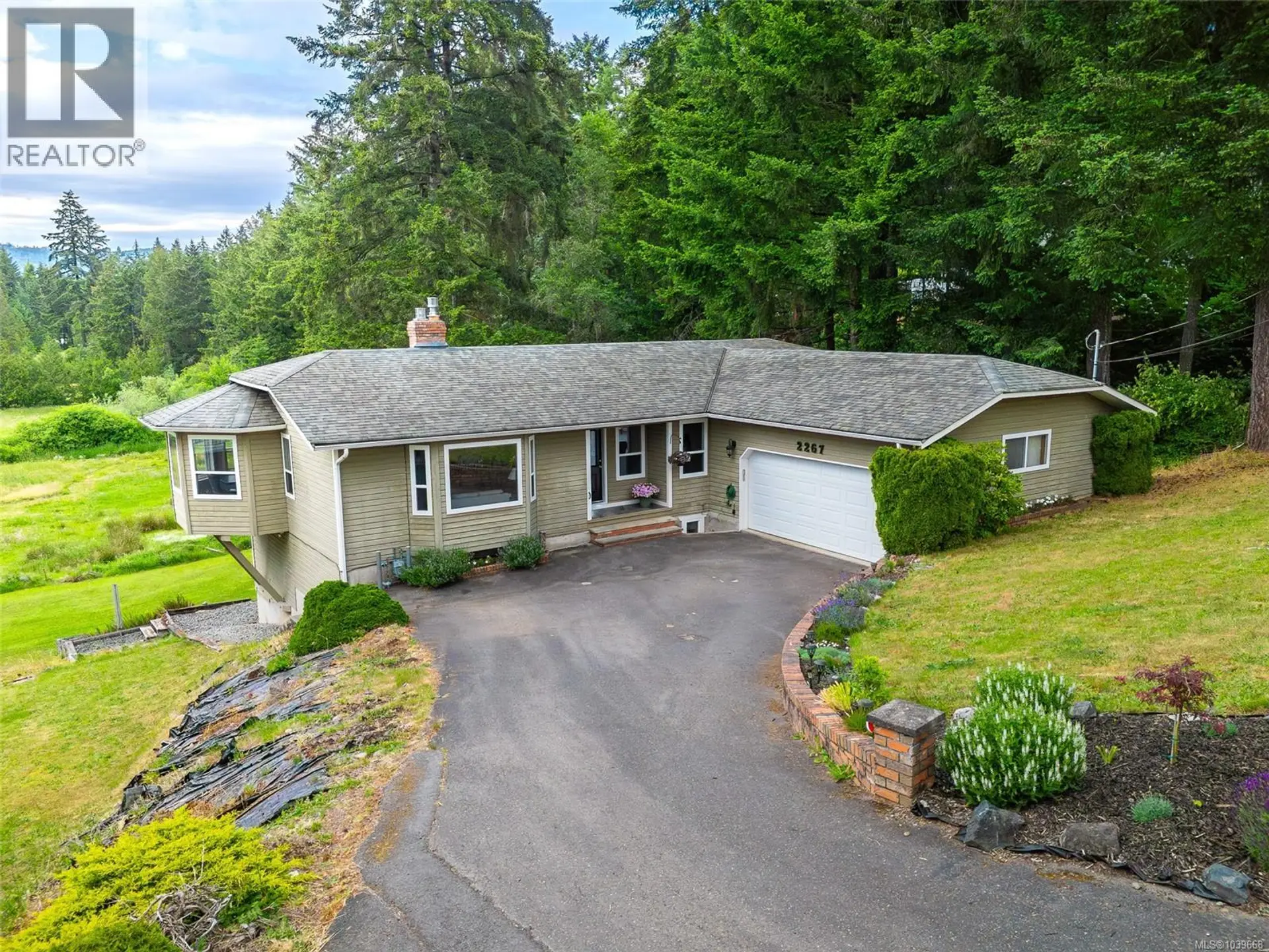 Property at 2267 Regina Dr, Duncan, BC