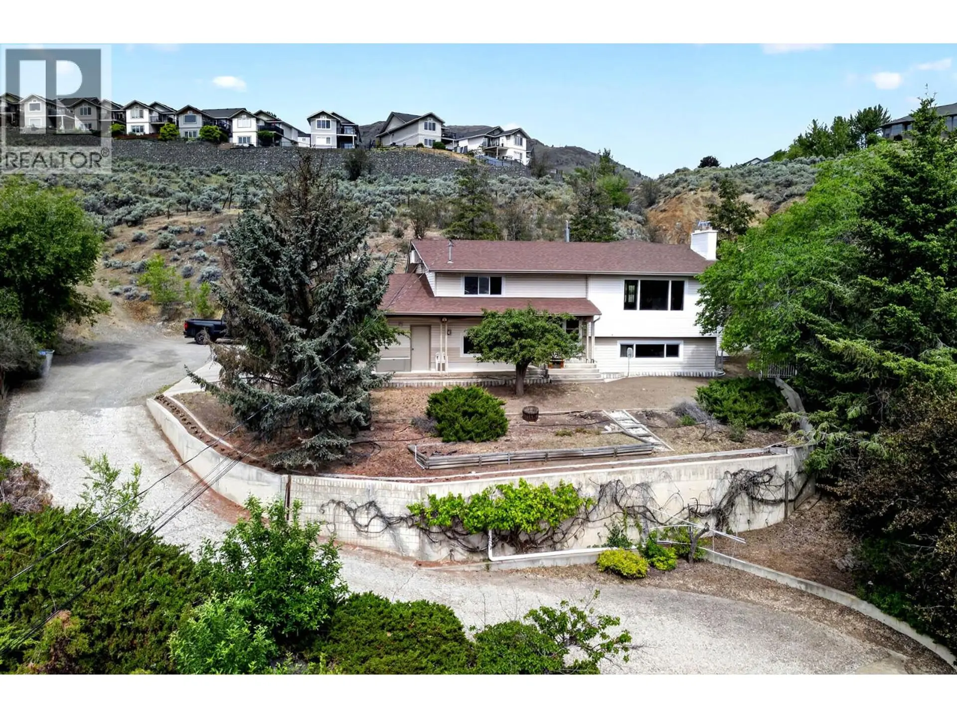 Property at 820 ANDERSON Terrace, Kamloops, BC