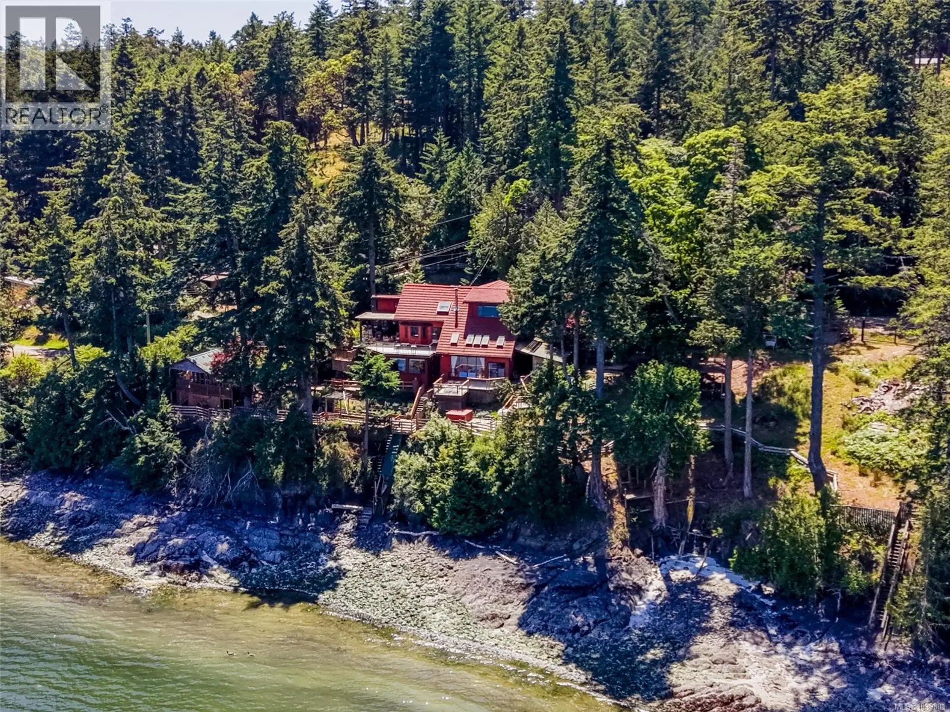 Property at 7911 Bedwell Dr, Pender Island, BC