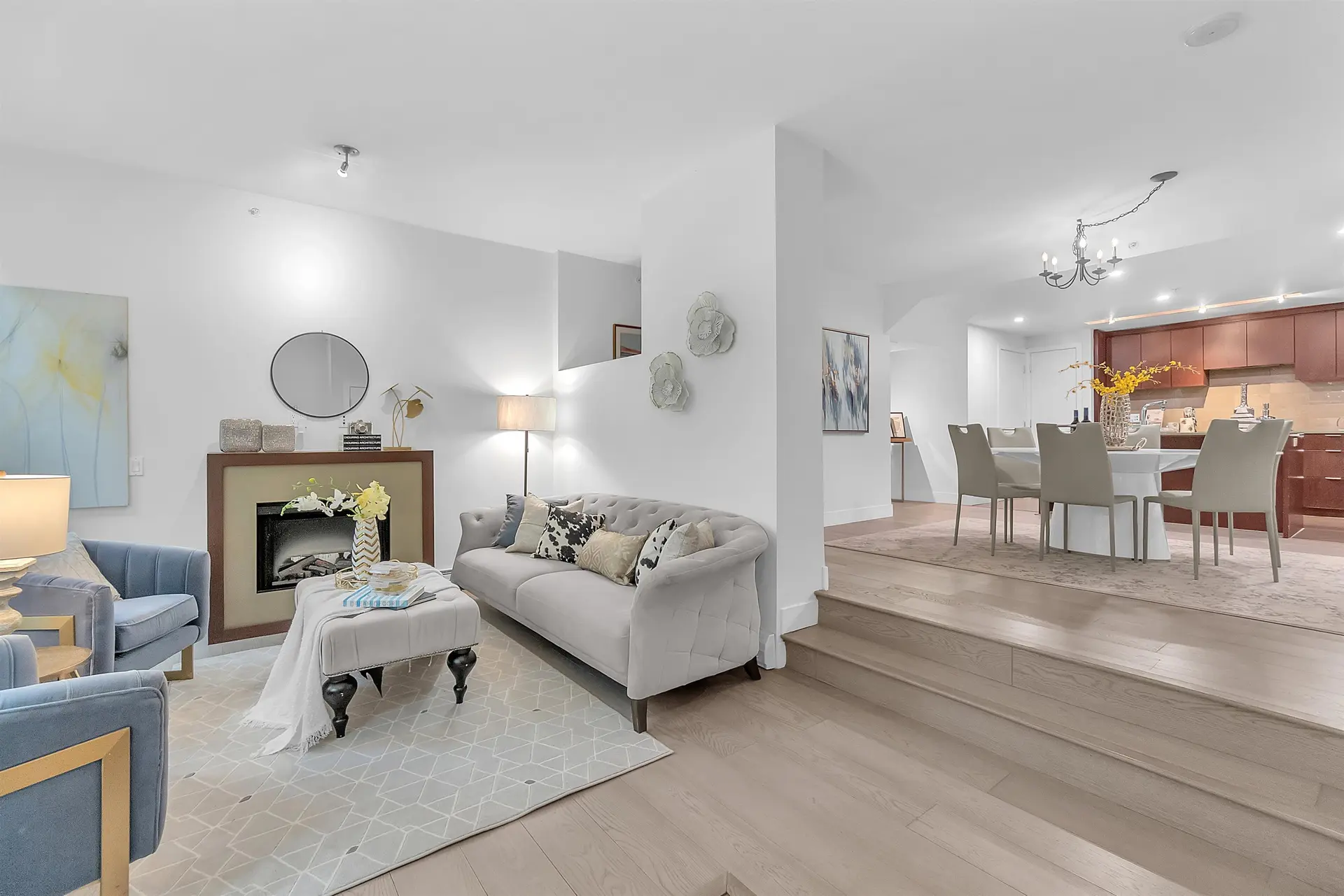 Property at 164 W 13th Street, North Vancouver, BC