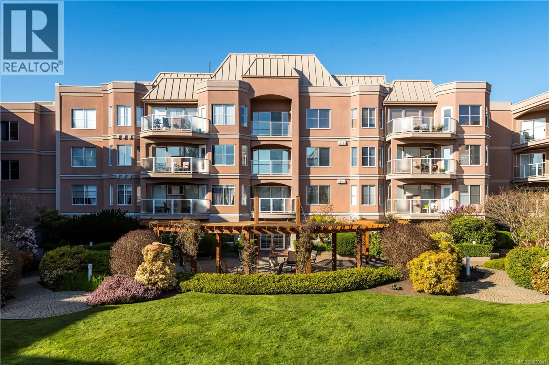 Property at #324 405 Quebec St, Victoria, BC
