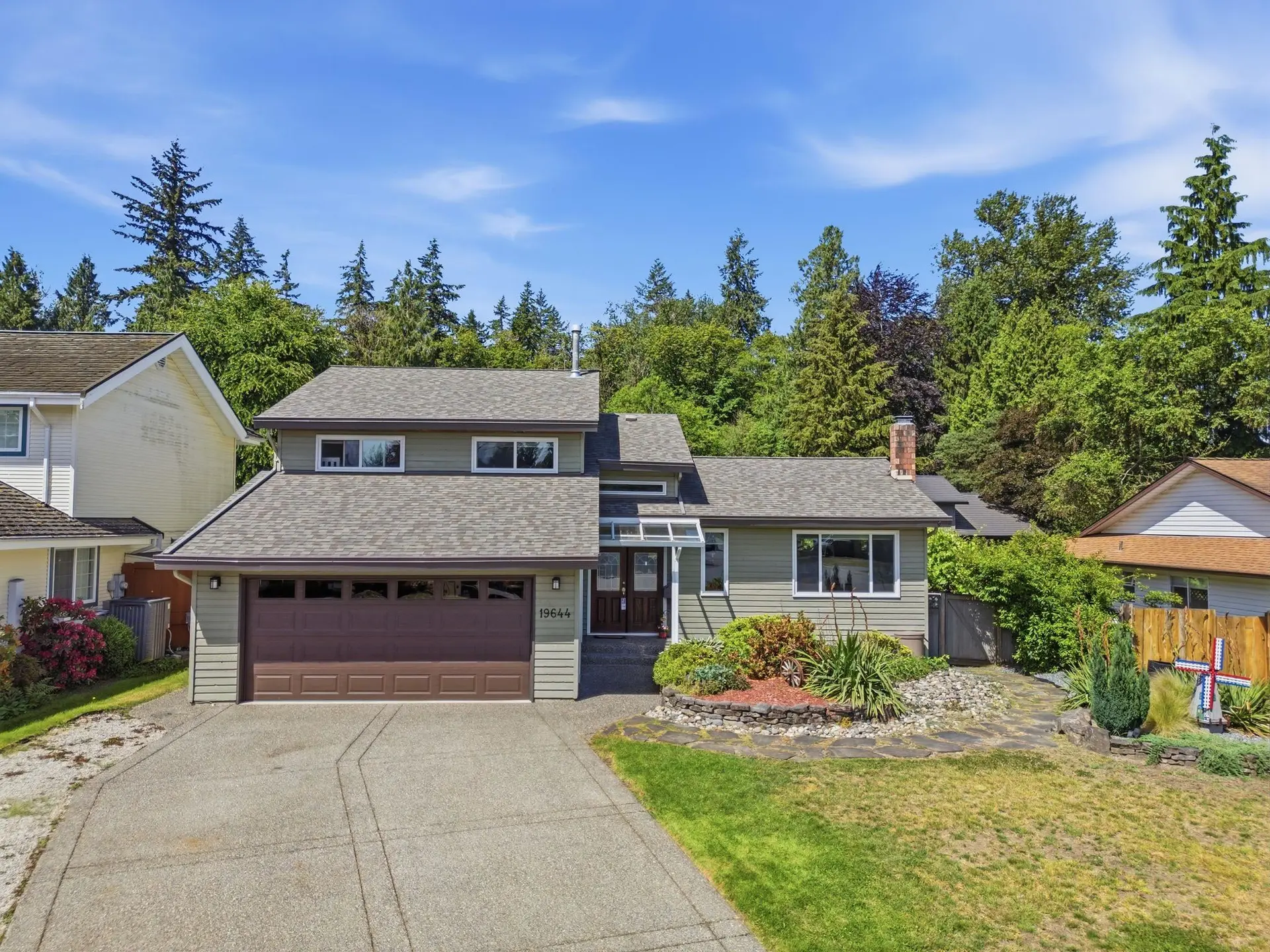 Property at 19644 49b Avenue, Langley, BC
