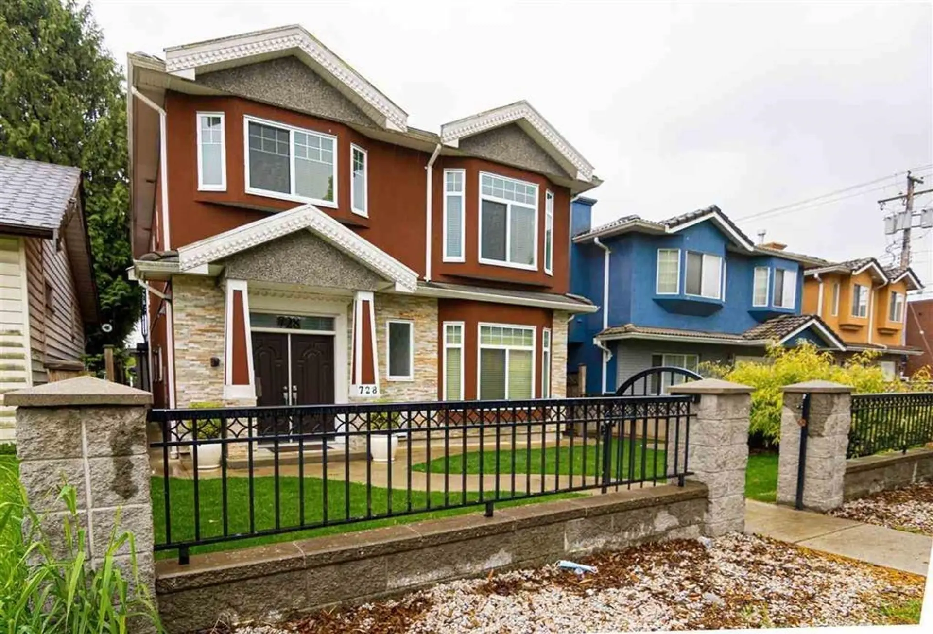 Property at 728 E 49th Avenue, Vancouver, BC