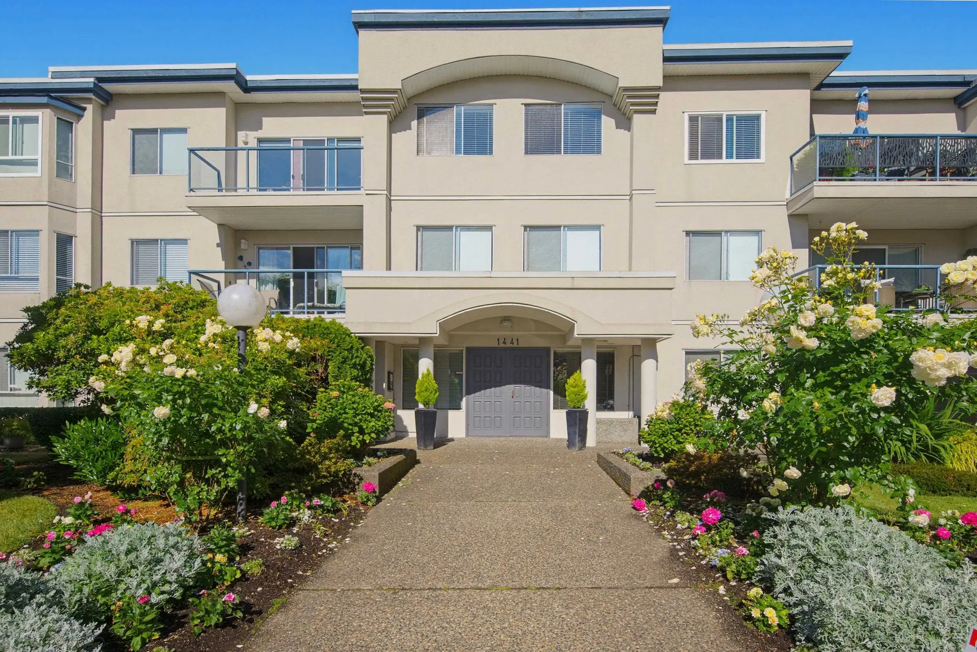 Property at #303 1441 Blackwood Street, White Rock, BC