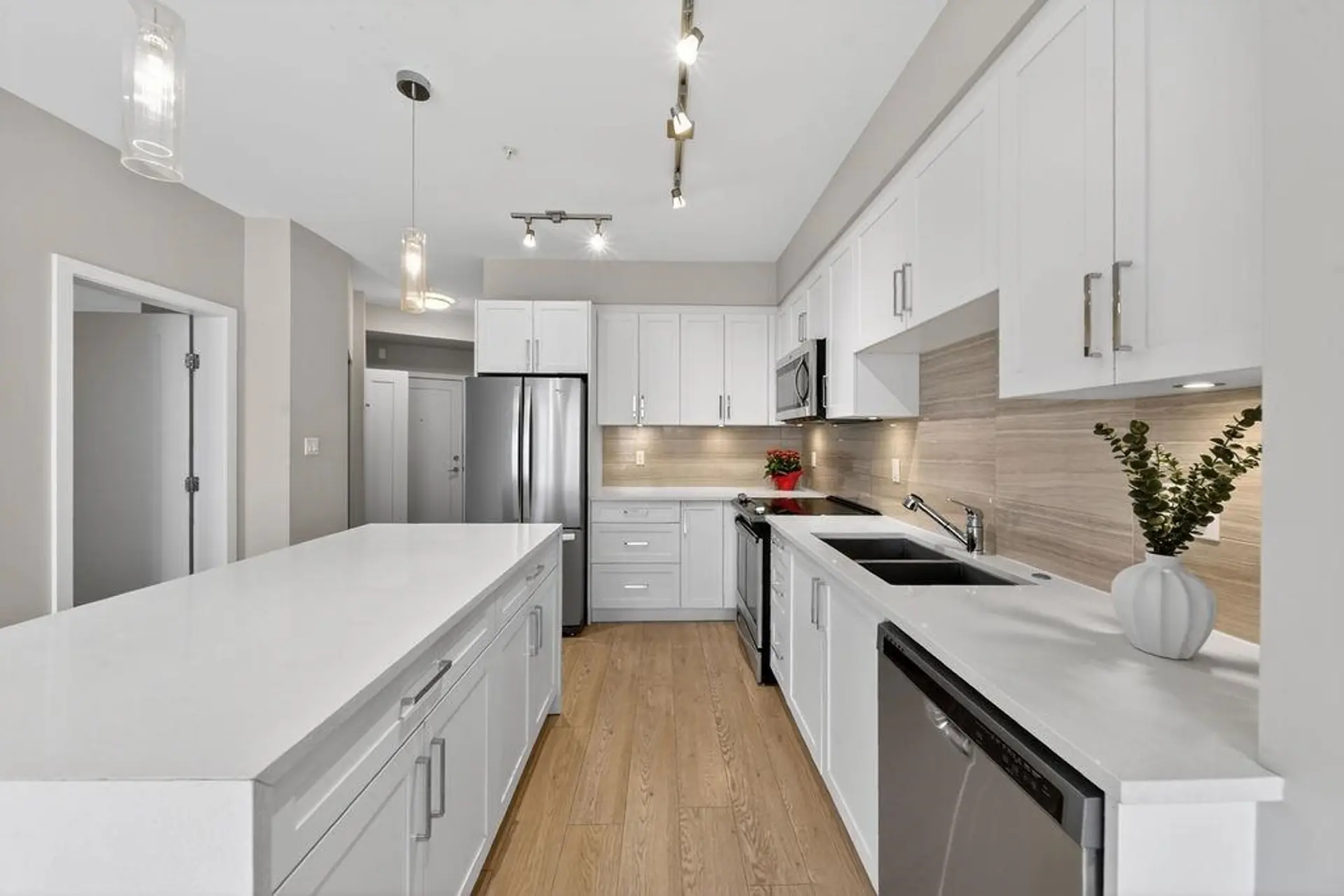Property at #D202 20211 66 Avenue, Langley, BC