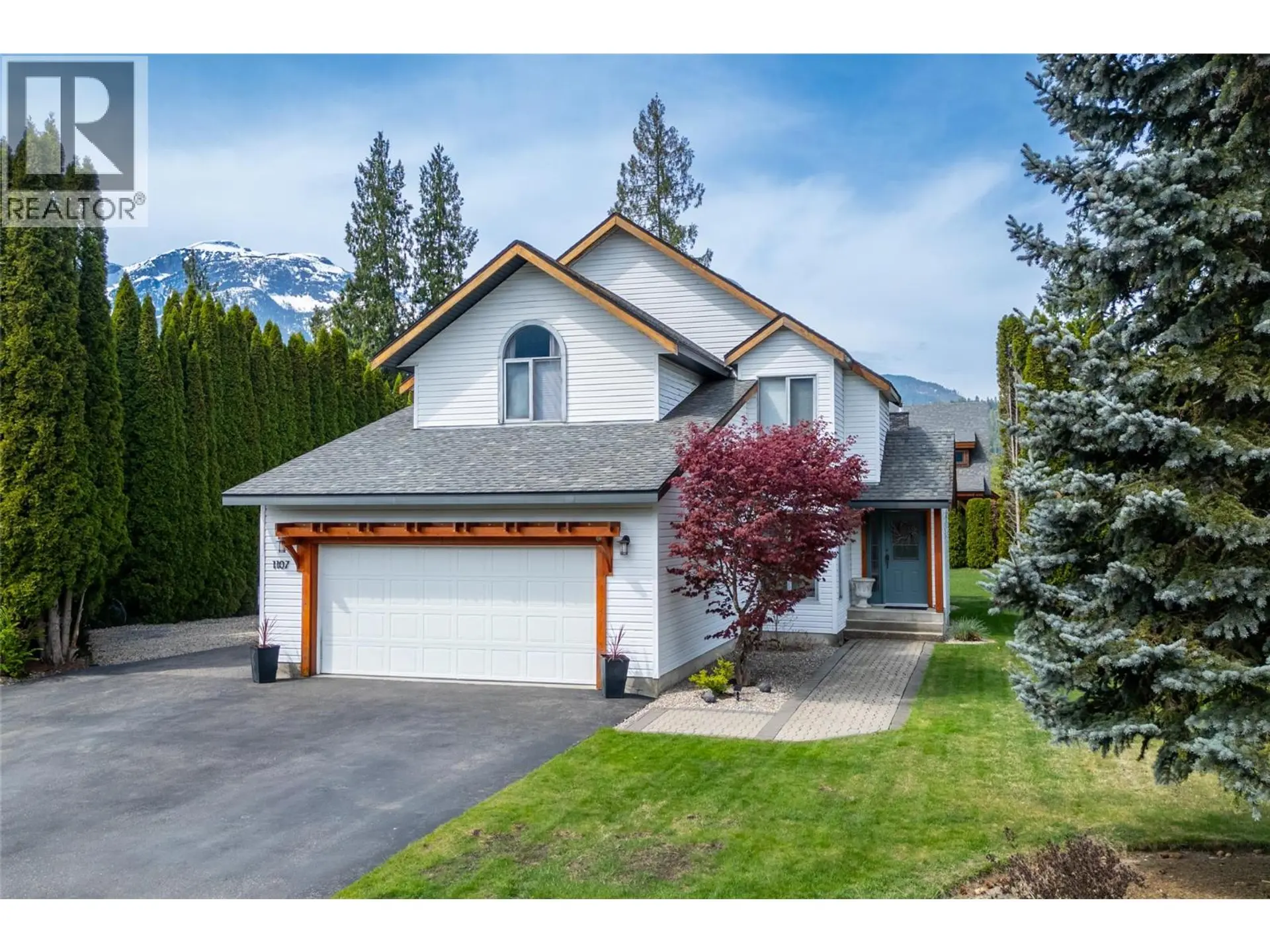 Property at 1107 Pineridge Crescent, Revelstoke, BC