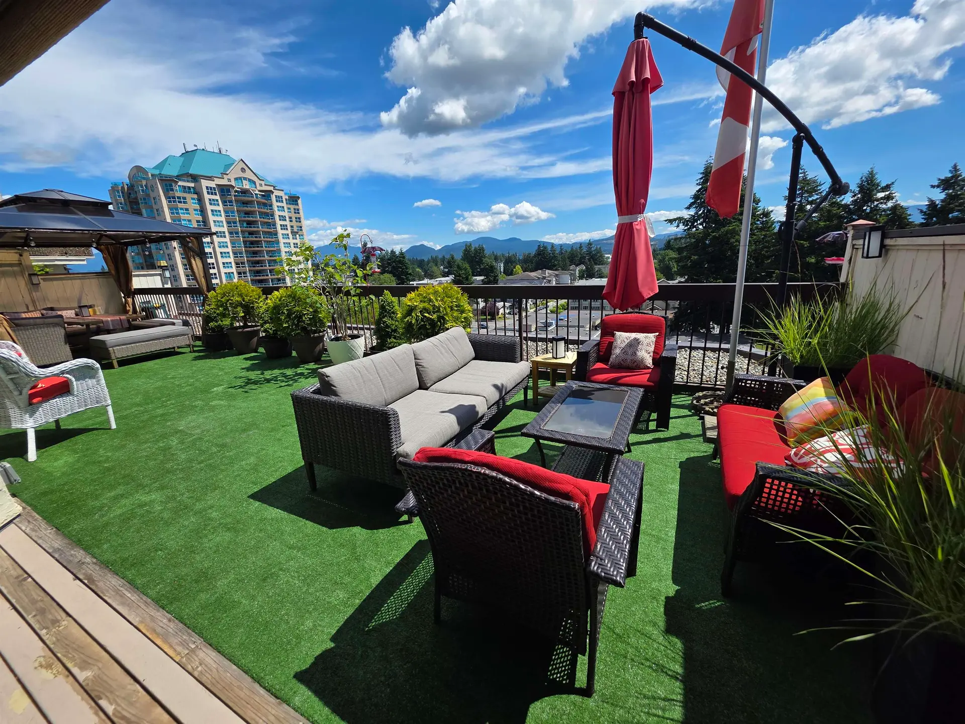 Property at #903 31955 Old Yale Road, Abbotsford, BC