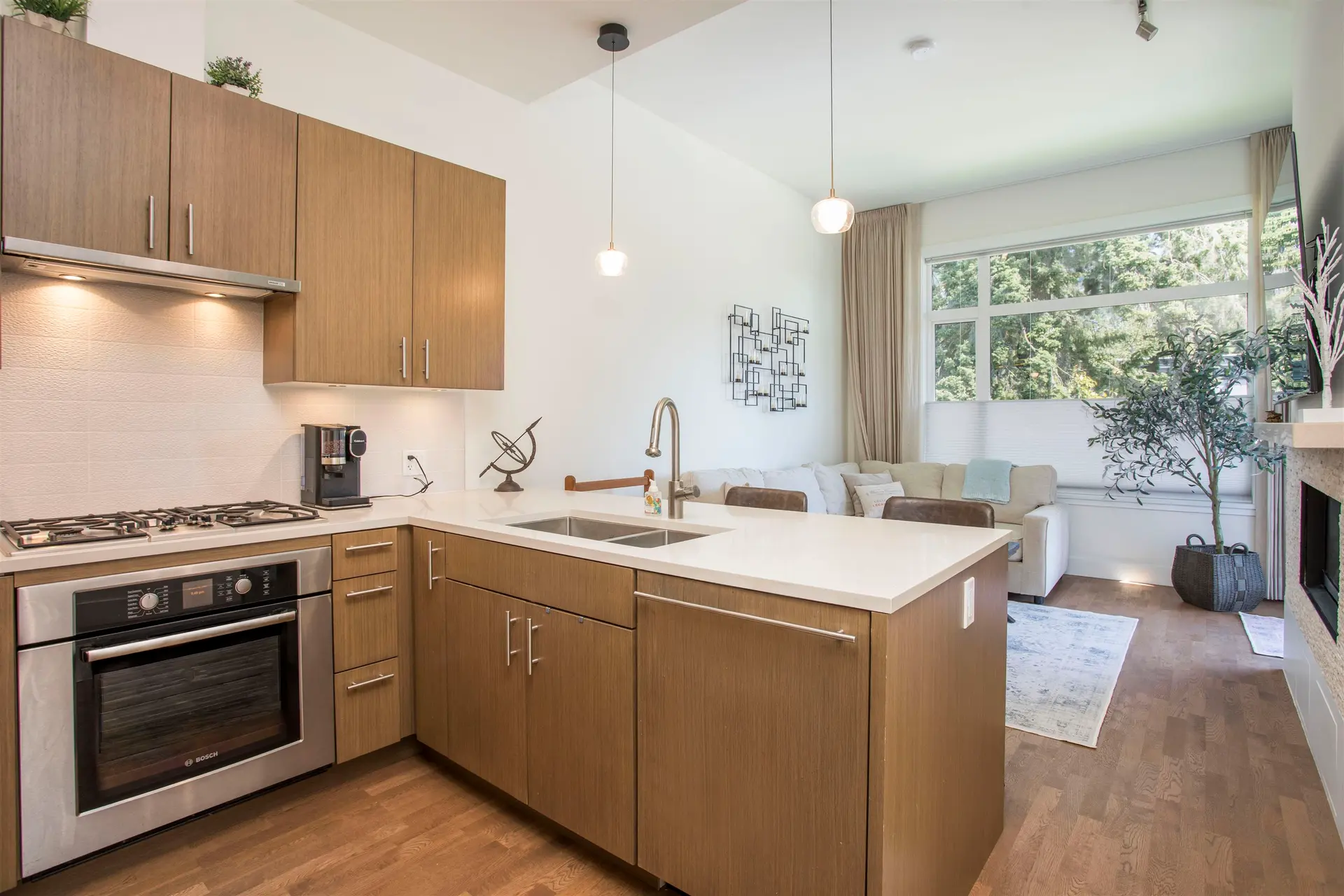 Property at #300 2432 Haywood Avenue, West Vancouver, BC