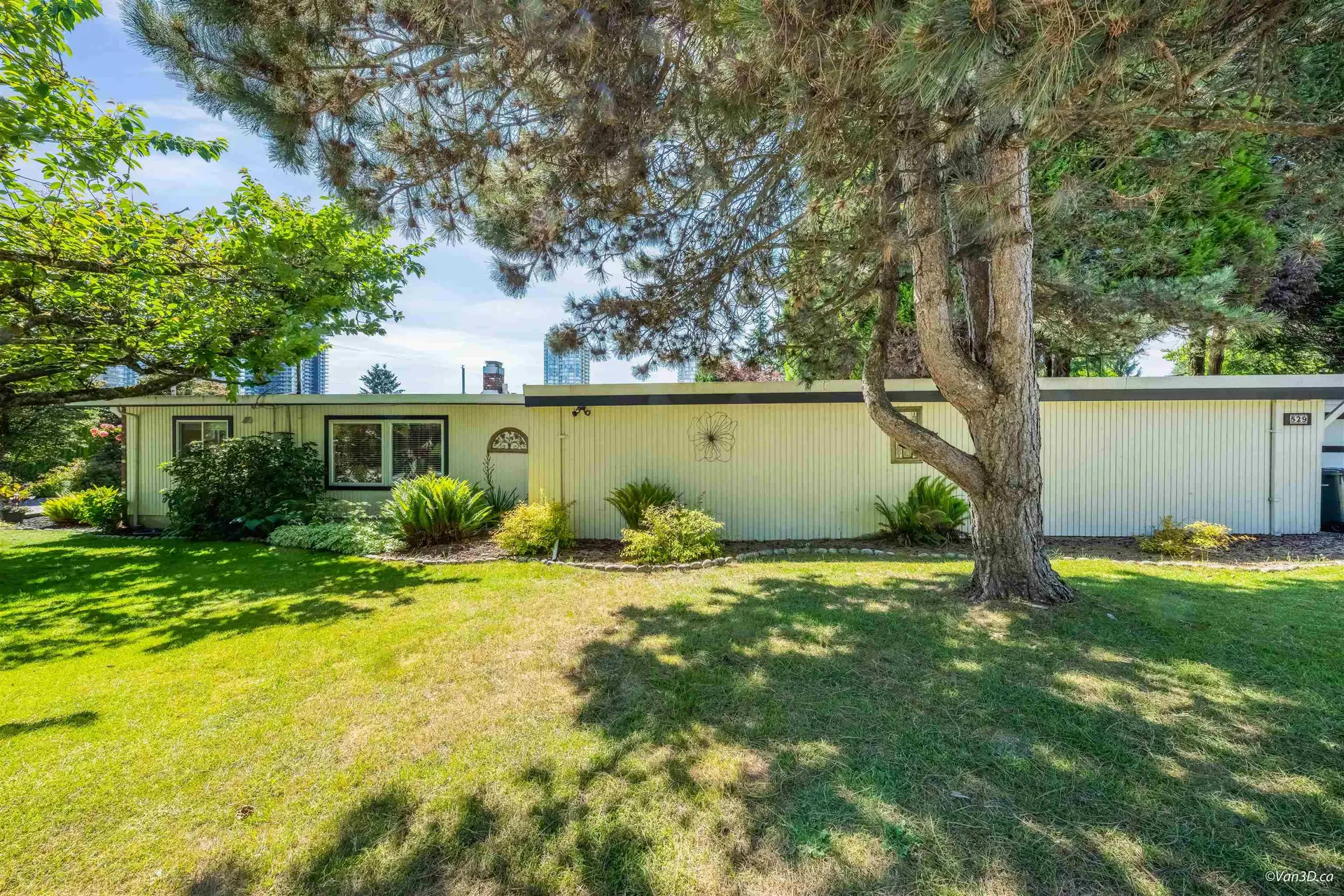 Property at 529 Appian Way, Coquitlam, BC