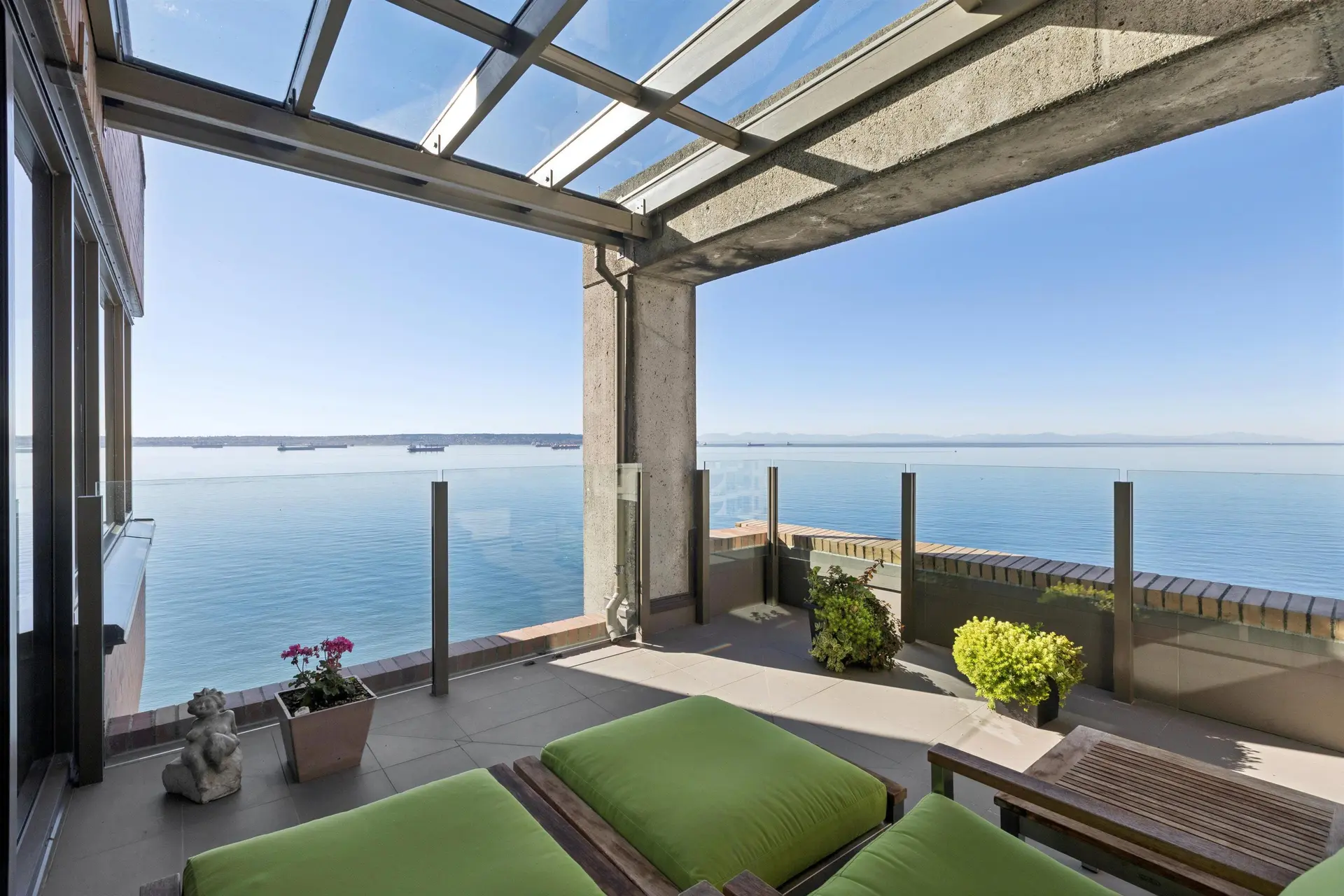 Property at #9 2250 Bellevue Avenue, West Vancouver, BC