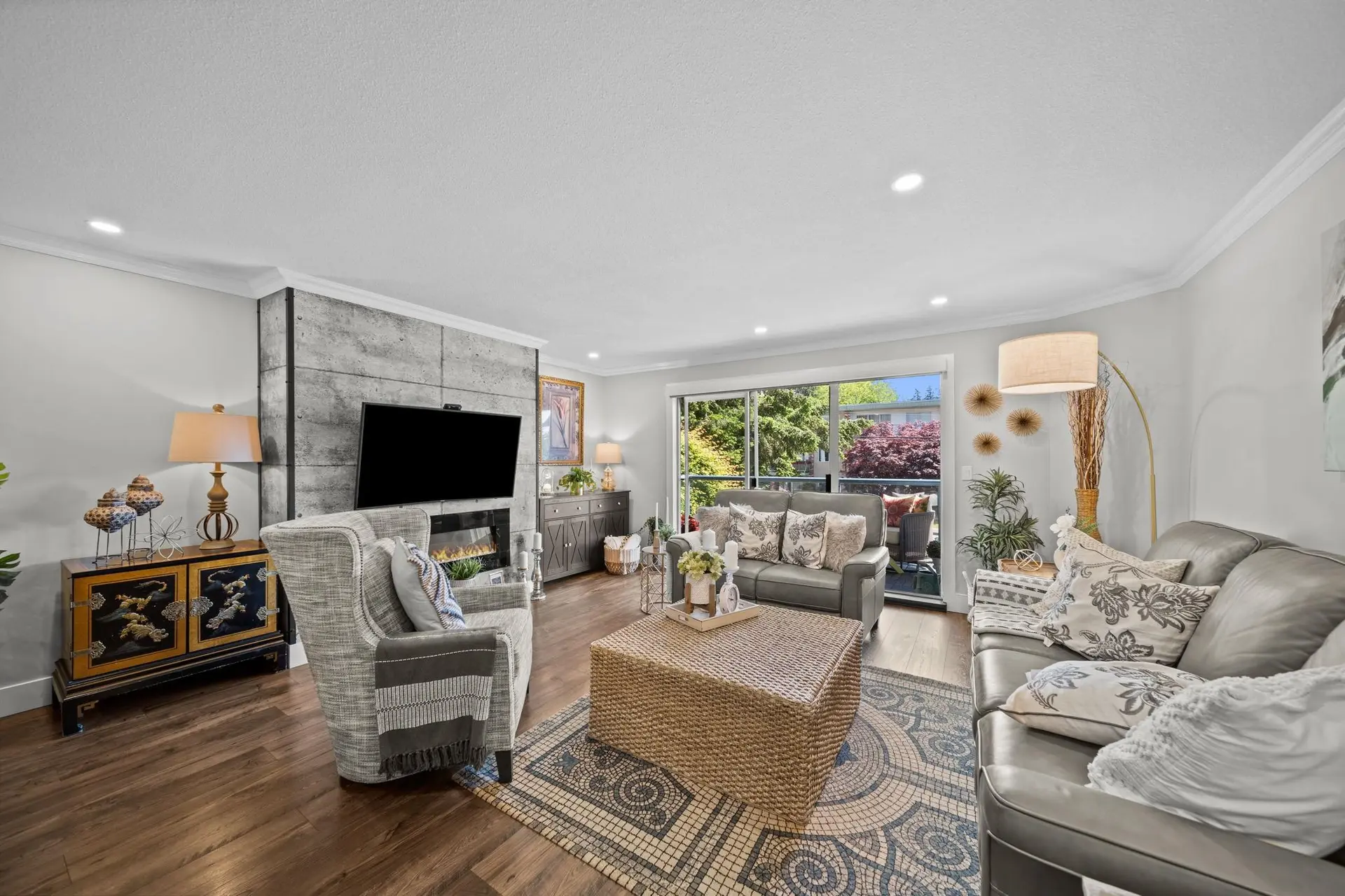 Property at #208 1441 Blackwood Street, White Rock, BC