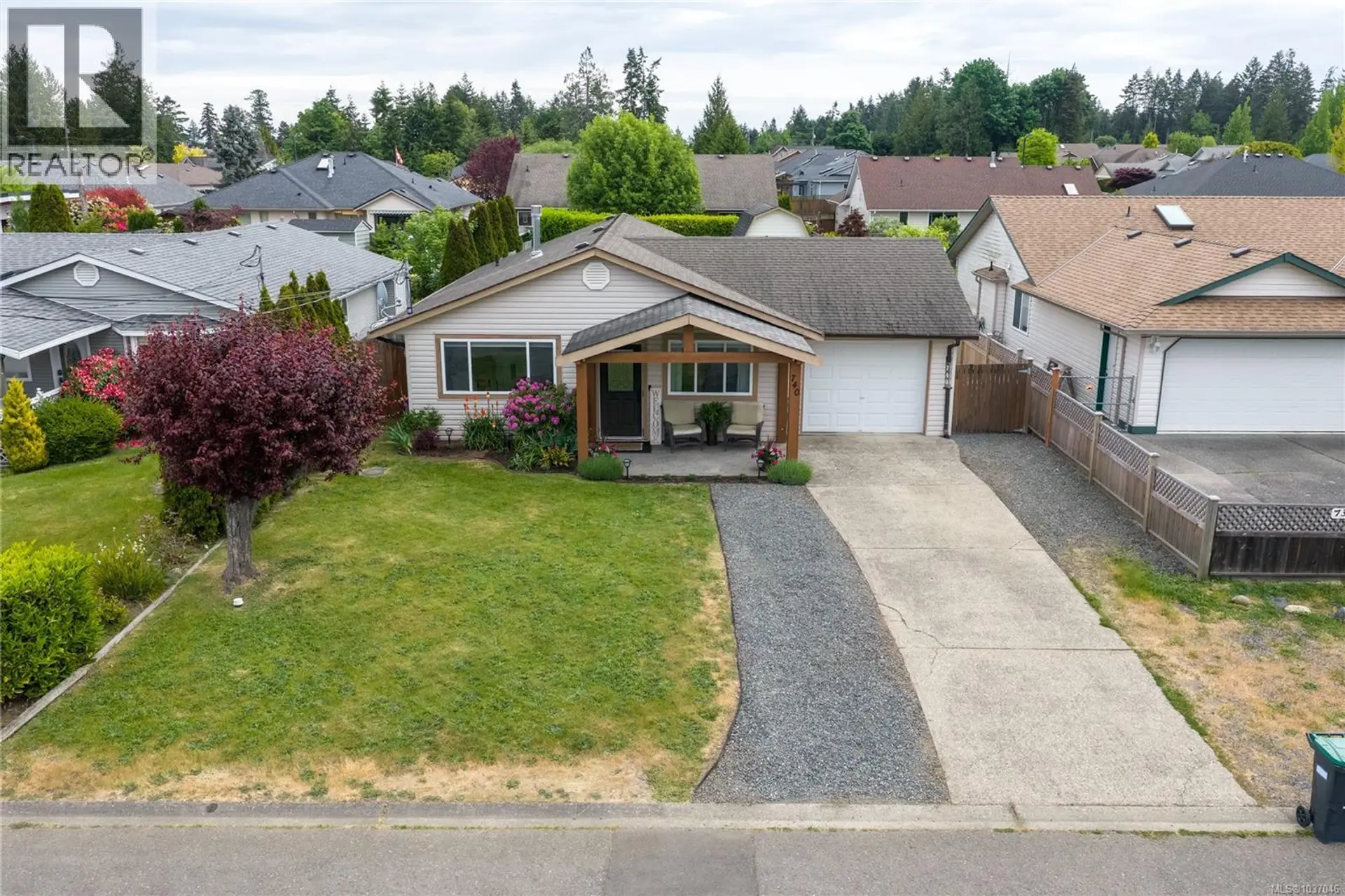 Property at 740 Phillips St, Parksville, BC