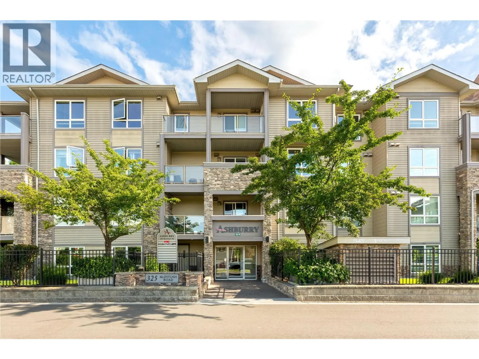 Property at #1108 325 MCINTOSH Road, Kelowna, BC