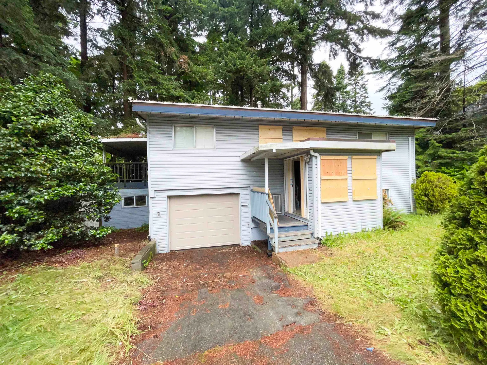 Property at 1441 128 Street, Surrey, BC