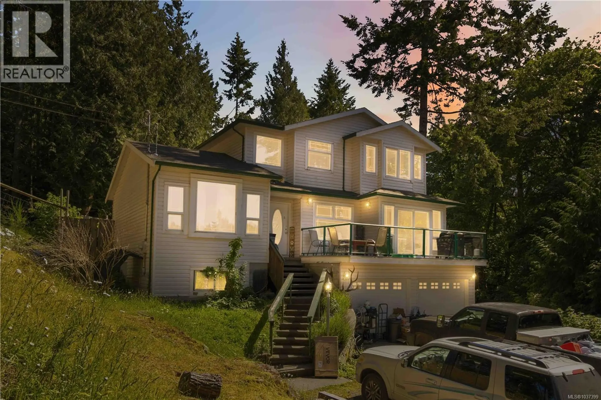 Property at 821 Seedtree Rd, Sooke, BC