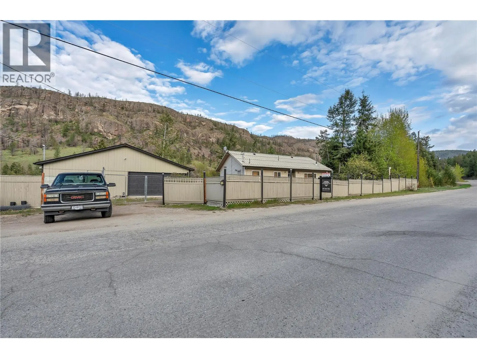 Property at 523 Grand Oro Road, Kaleden, BC
