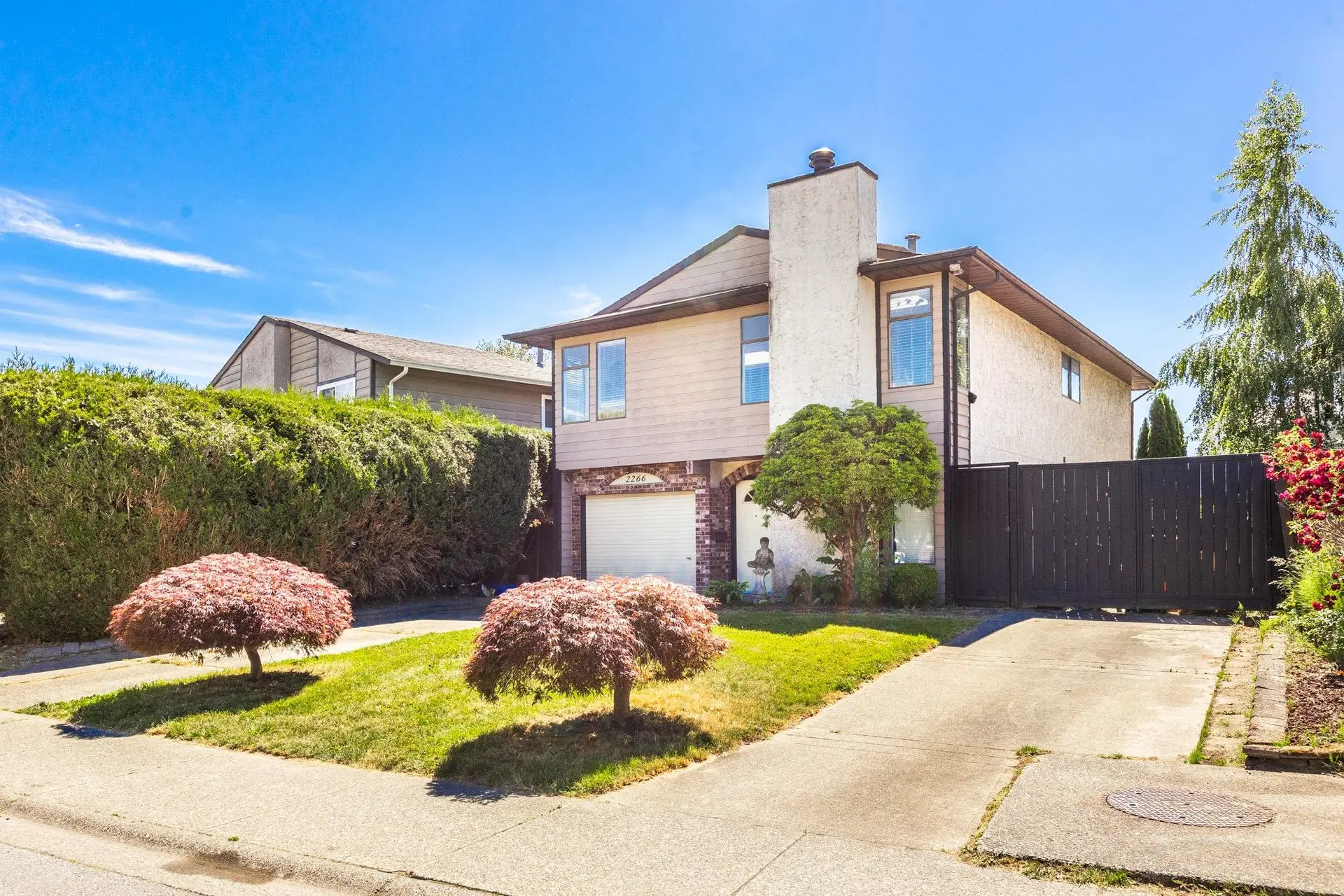 Property at 2266 Willoughby Way, Langley, BC