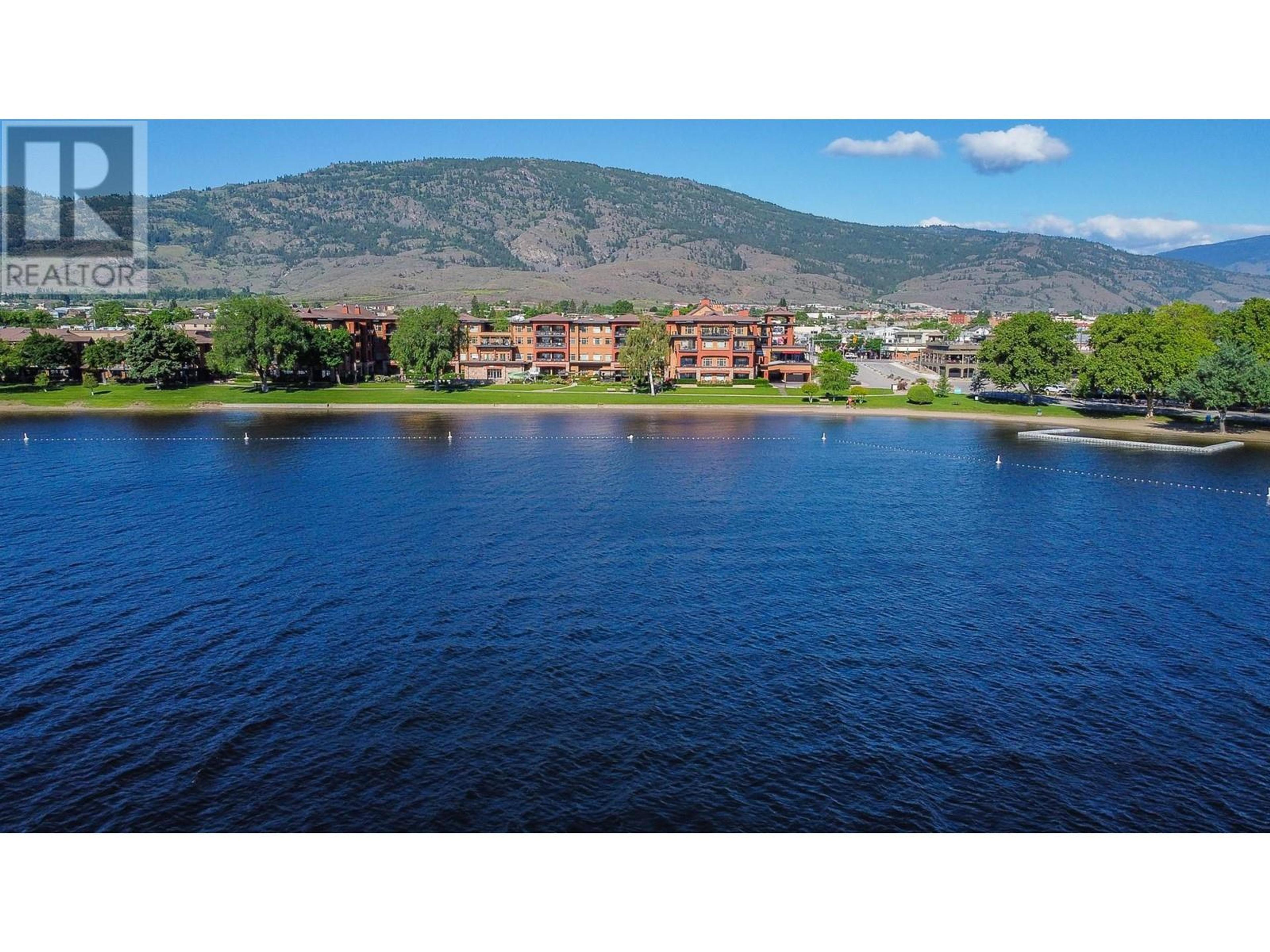 15 PARK Place, Osoyoos - Exteriors - Full Complex View, Drone/Aerial View - Photo 5