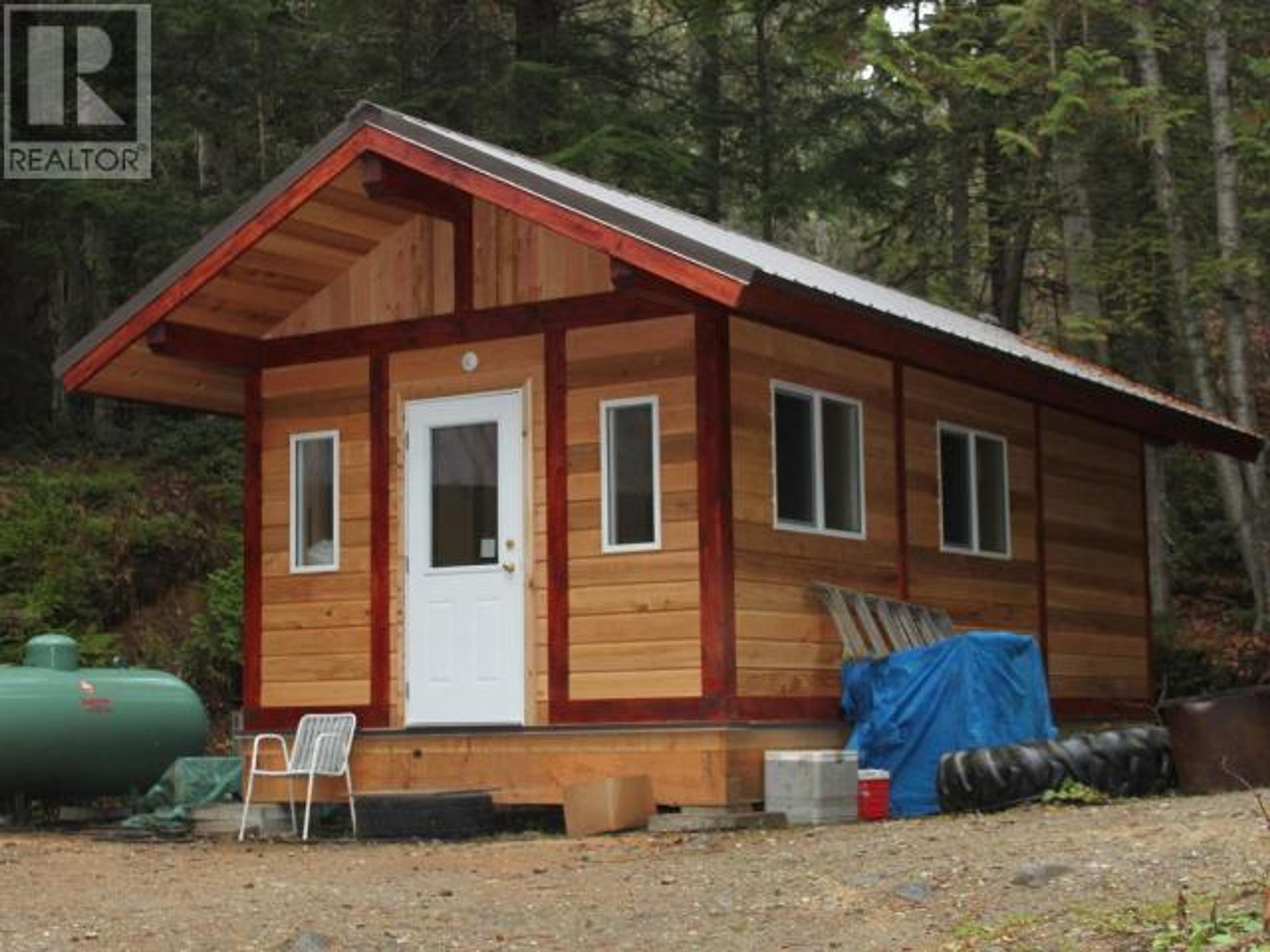 SPECIALTY CLEARWATER VALLEY ROAD - 51