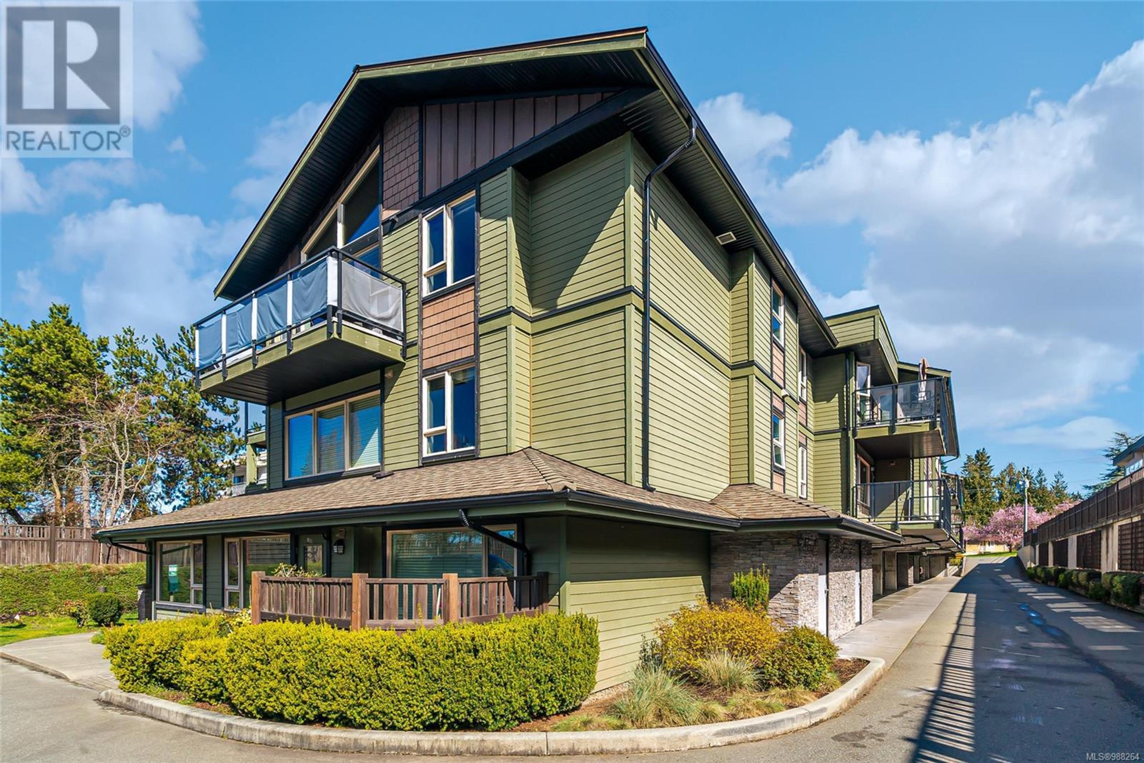 257 Moilliet St S, Parksville - Exteriors - Photo 3