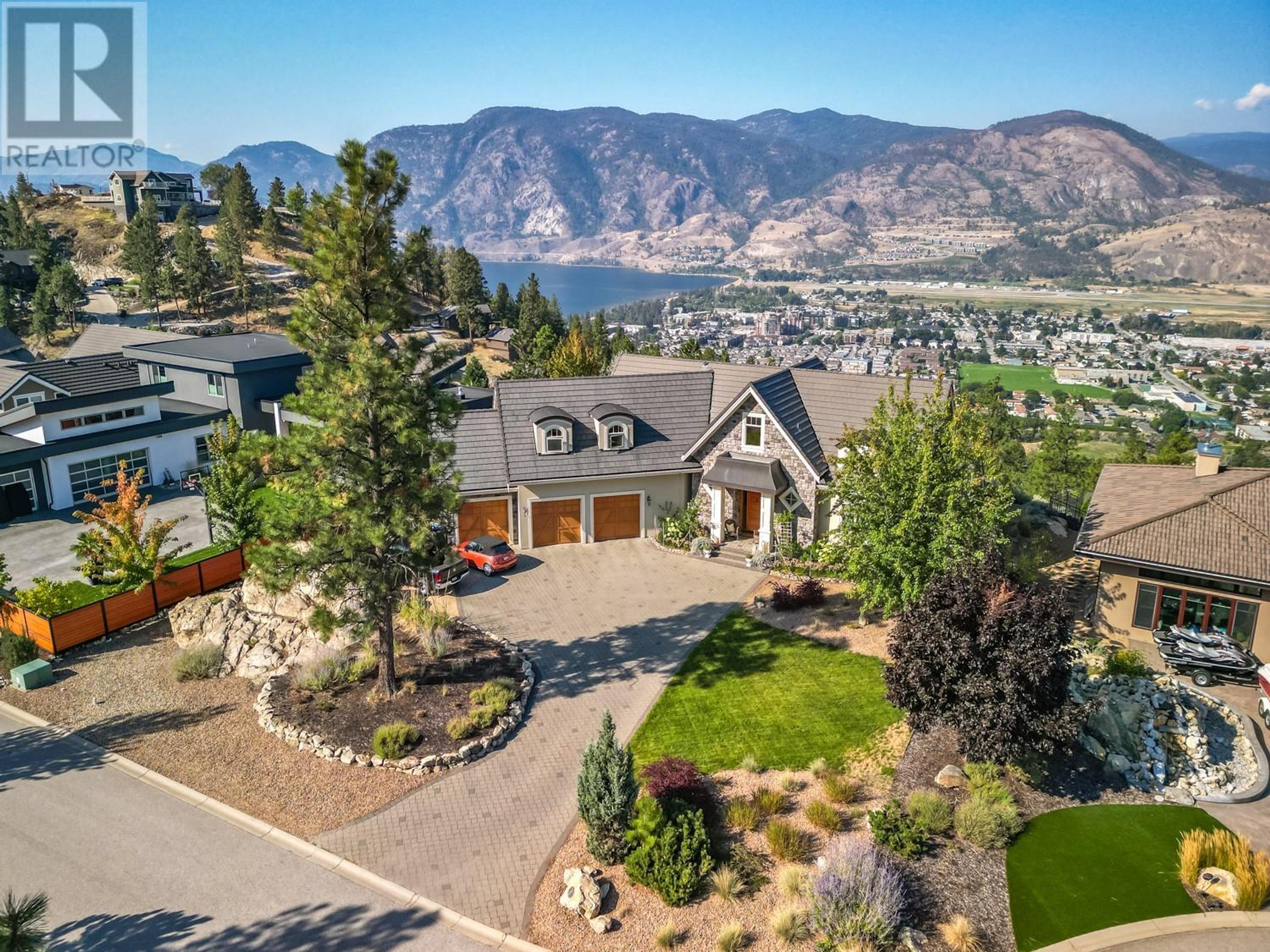 112 Penrose Court, Penticton - Exteriors - Drone/Aerial View - Photo 2