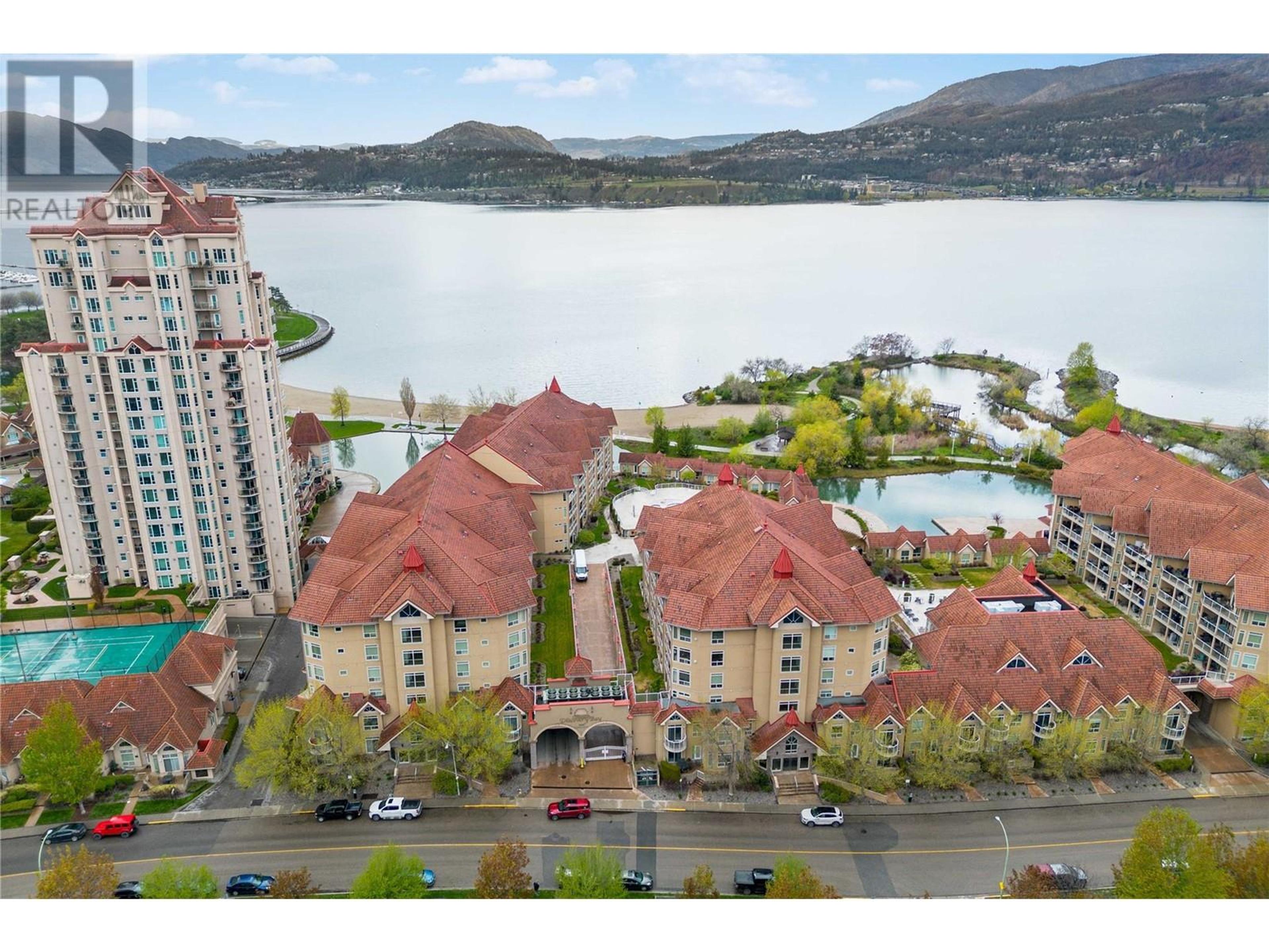 1088 Sunset Drive, Kelowna - Exteriors - Full Complex View, Drone/Aerial View - Photo 3