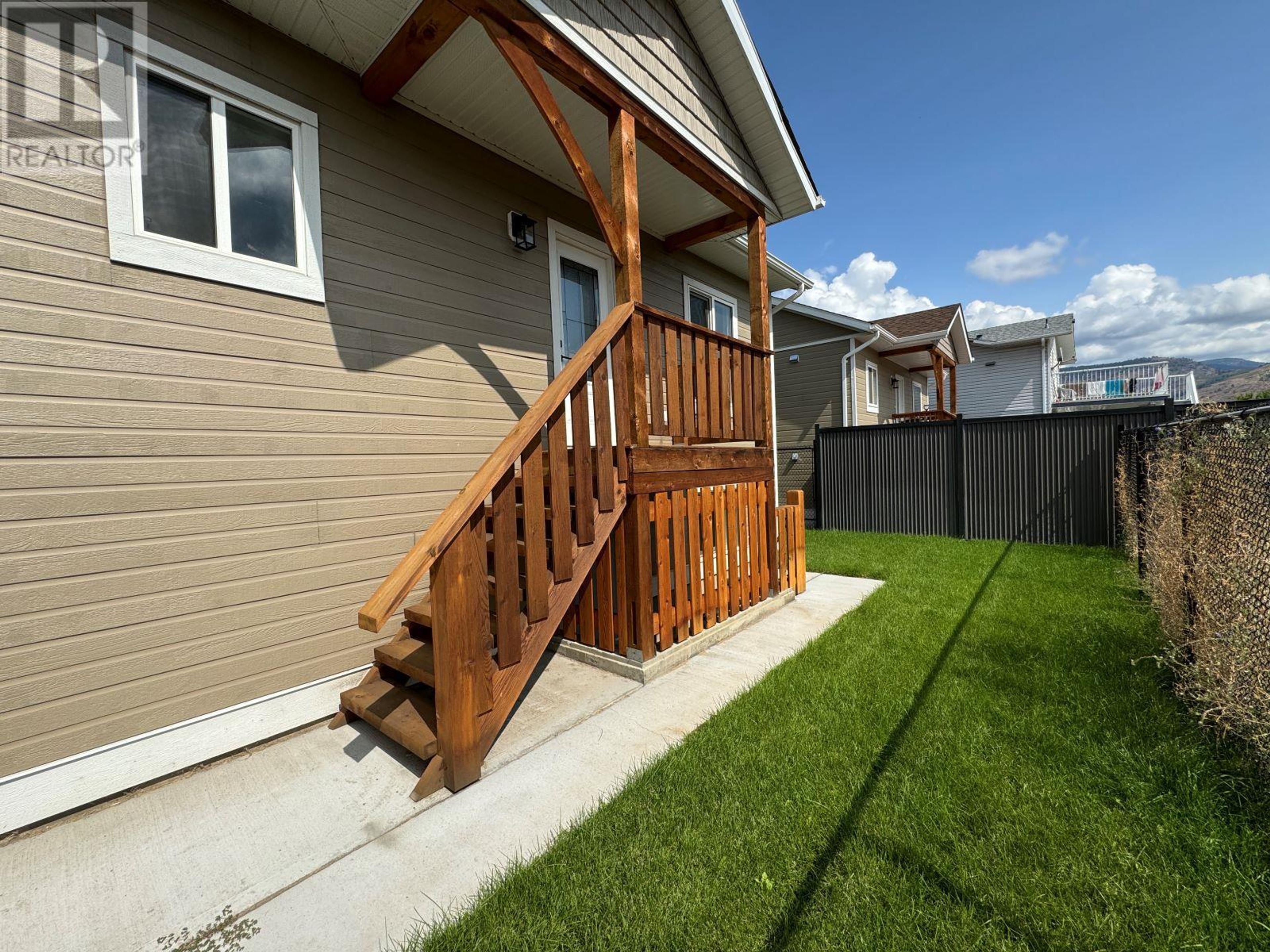 2680 75th Avenue, Grand Forks - Exteriors - Photo 7