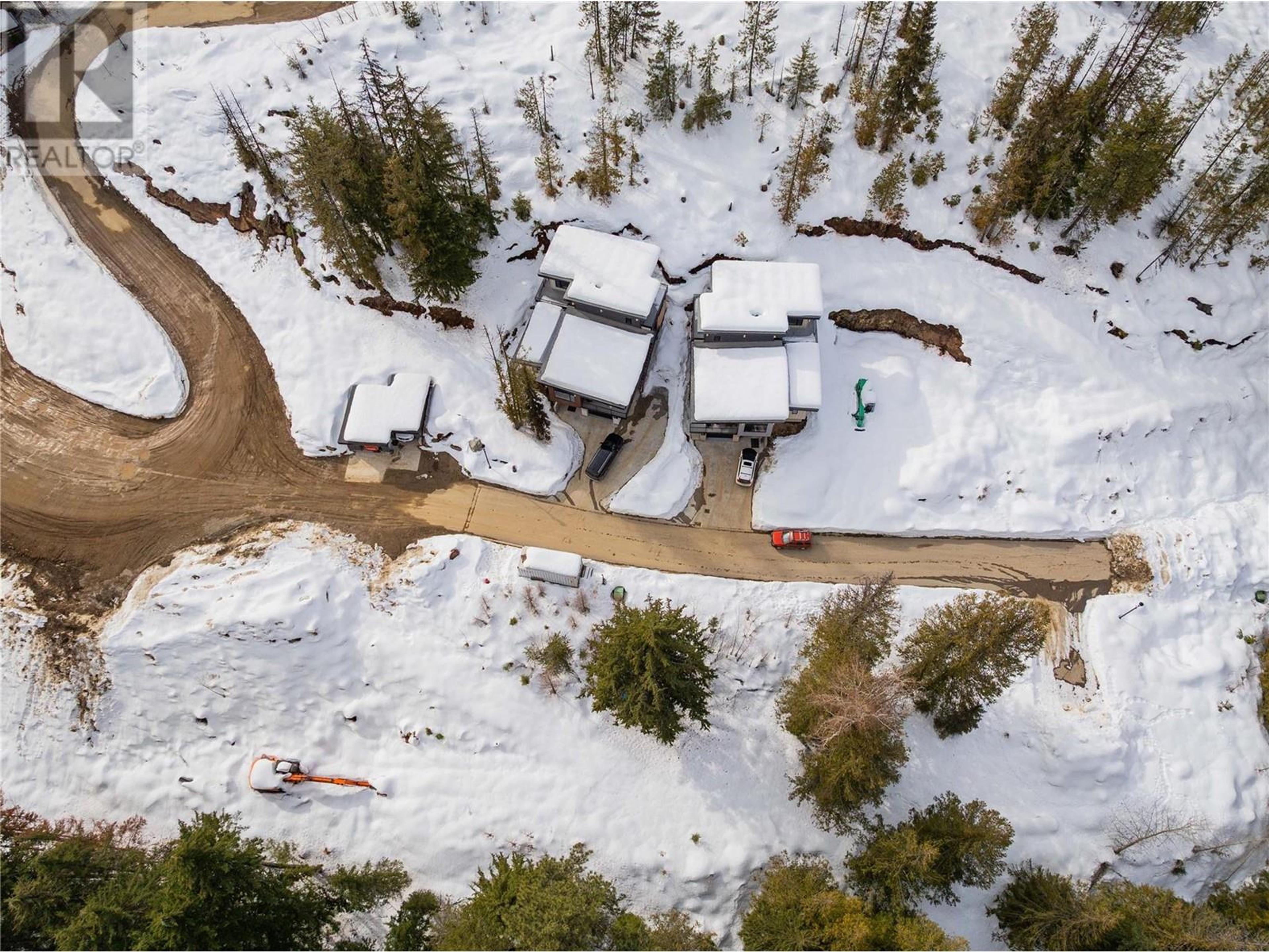 212 Rock Cut Road, Rossland - Exteriors - Full Complex View, Drone/Aerial View - Photo 2