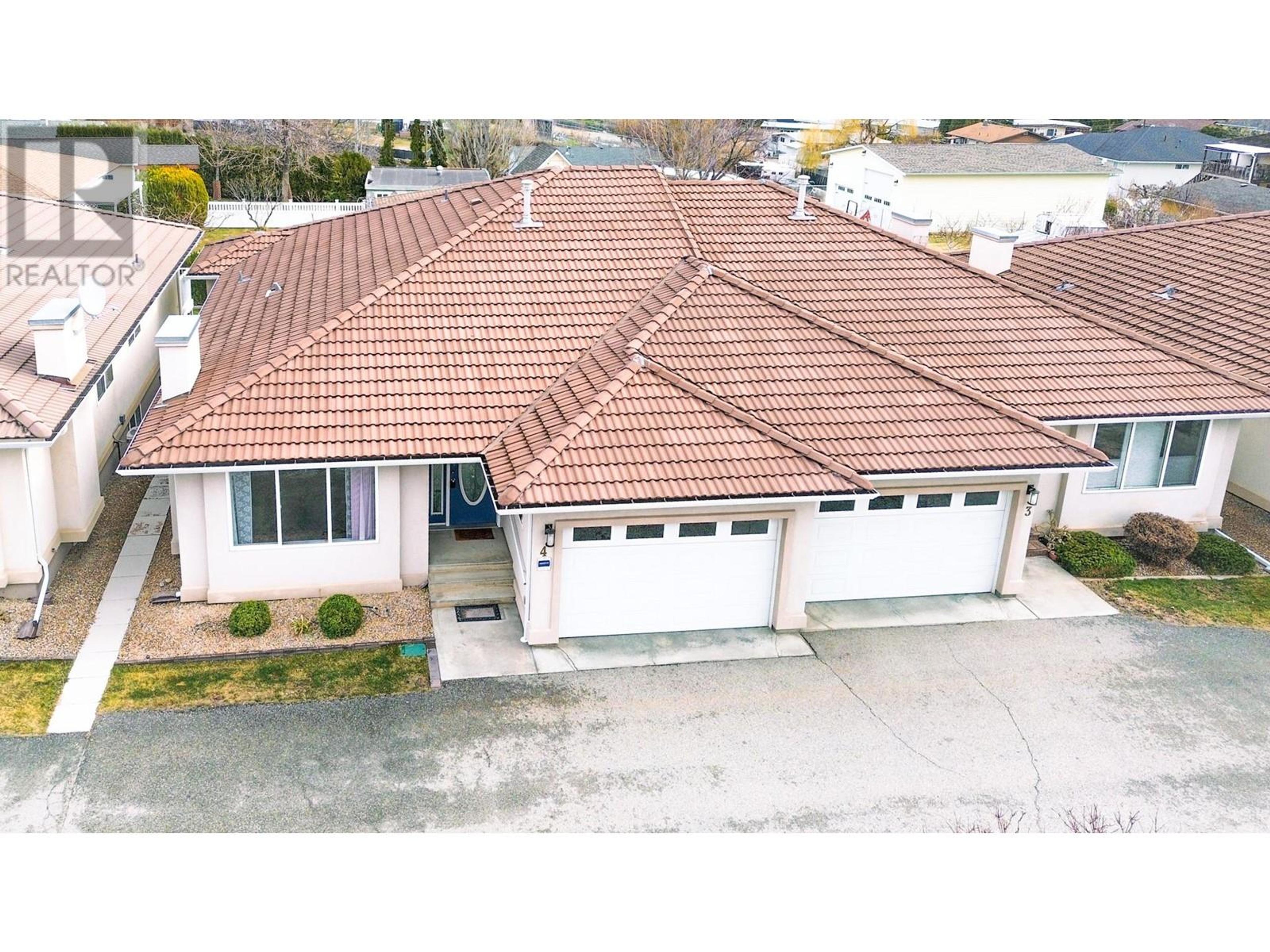 2 Royal Ann Court, Osoyoos - Exteriors - Drone/Aerial View - Photo 3