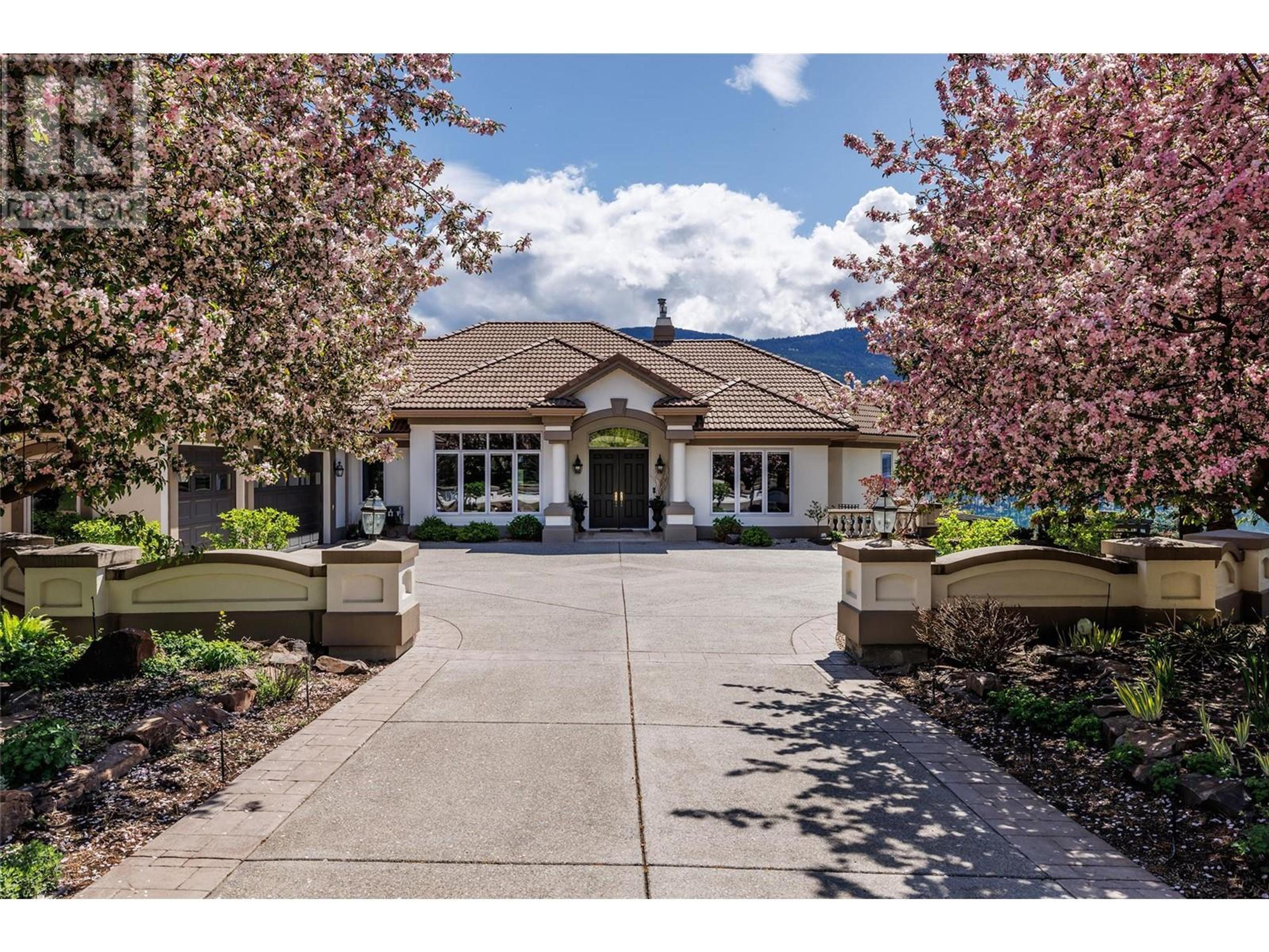 245 Kalamalka Lakeview Drive, Vernon - Exteriors - Photo 4