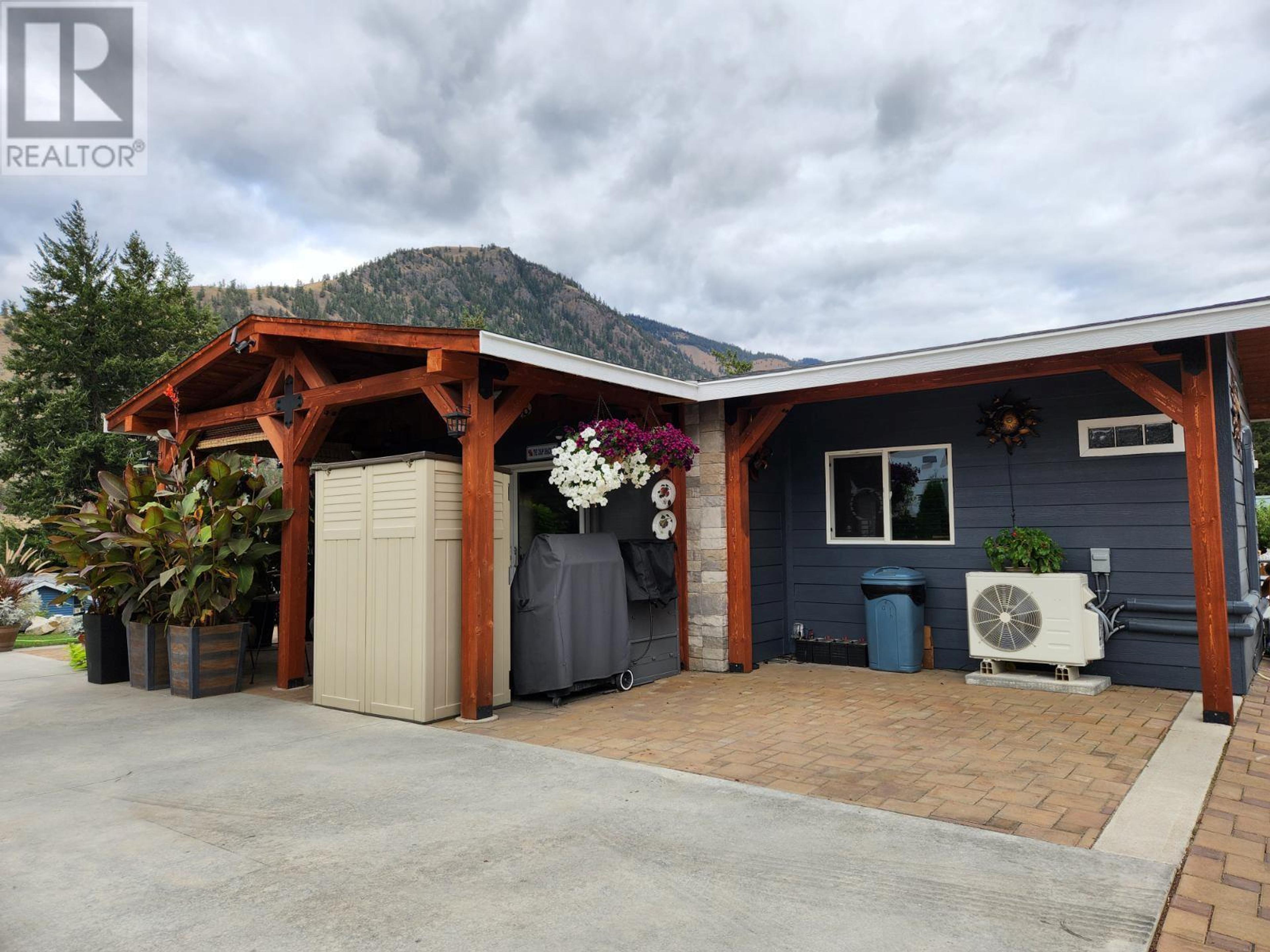 4354 Highway 3 Highway, Keremeos - Exteriors - Photo 1