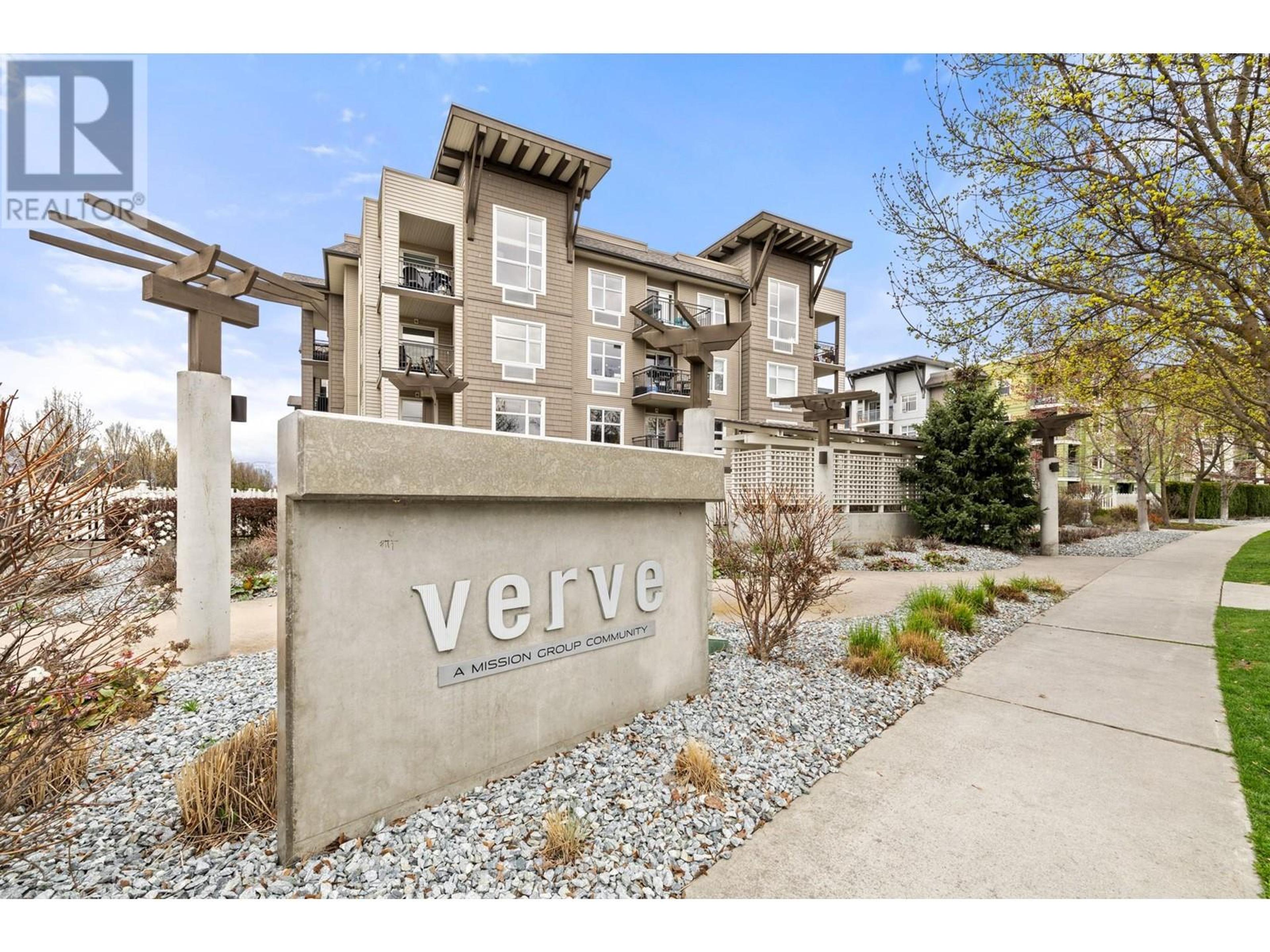 533 Yates Road, Kelowna - Exteriors - Full Complex View - Photo 1