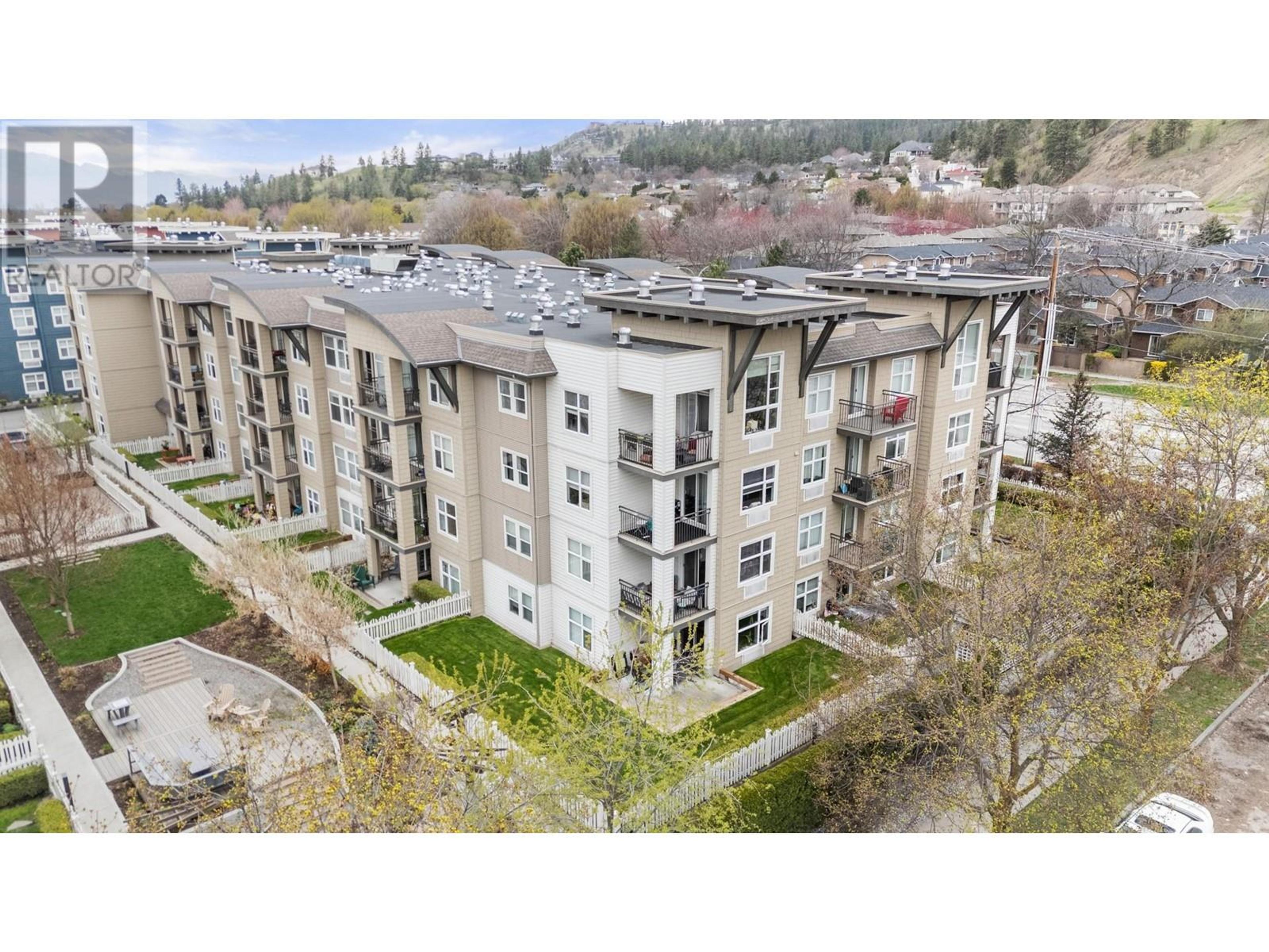 533 Yates Road, Kelowna - Exteriors - Full Complex View, Drone/Aerial View - Photo 6