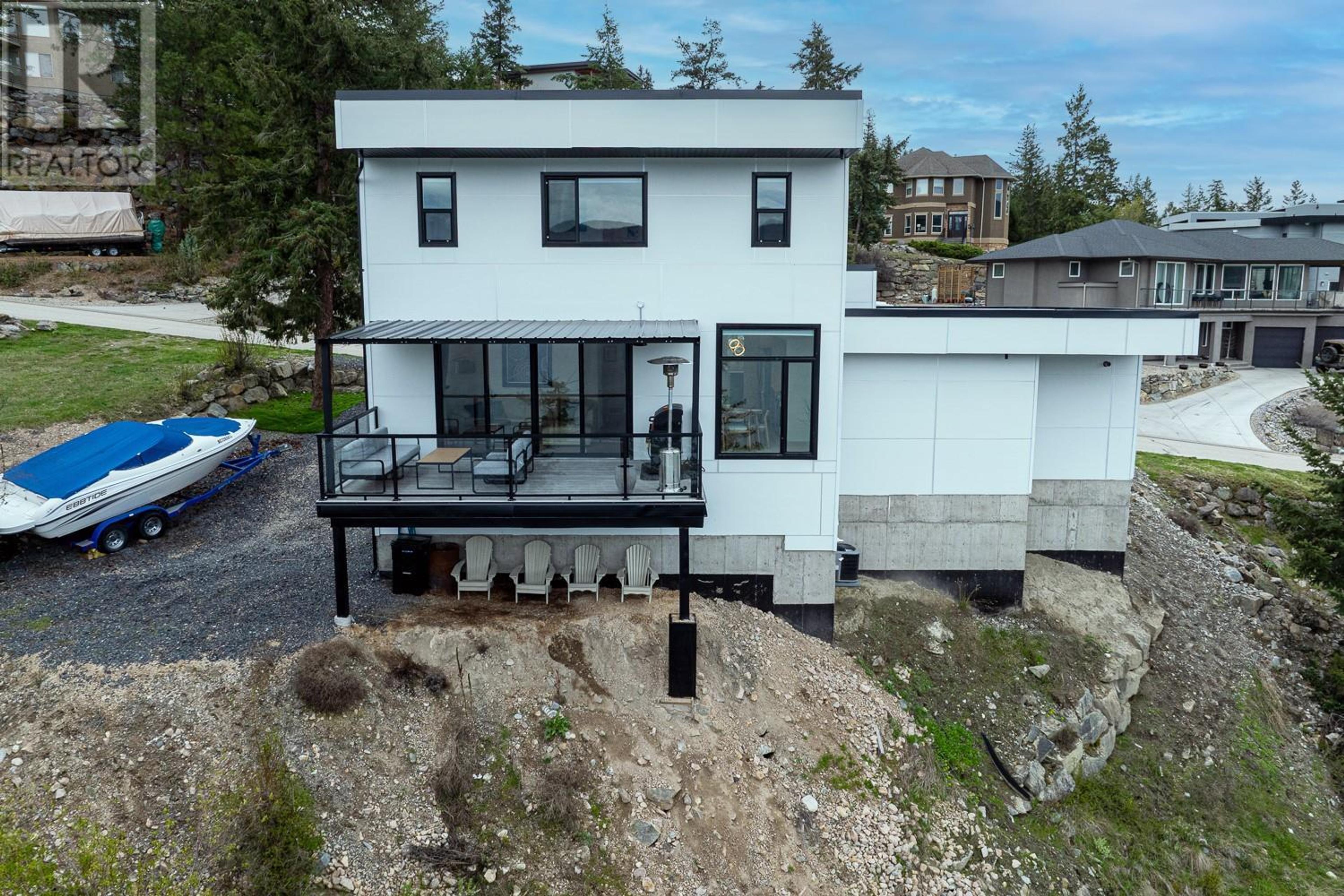 40 Kestrel Place, Vernon - Exteriors - Drone/Aerial View - Photo 9