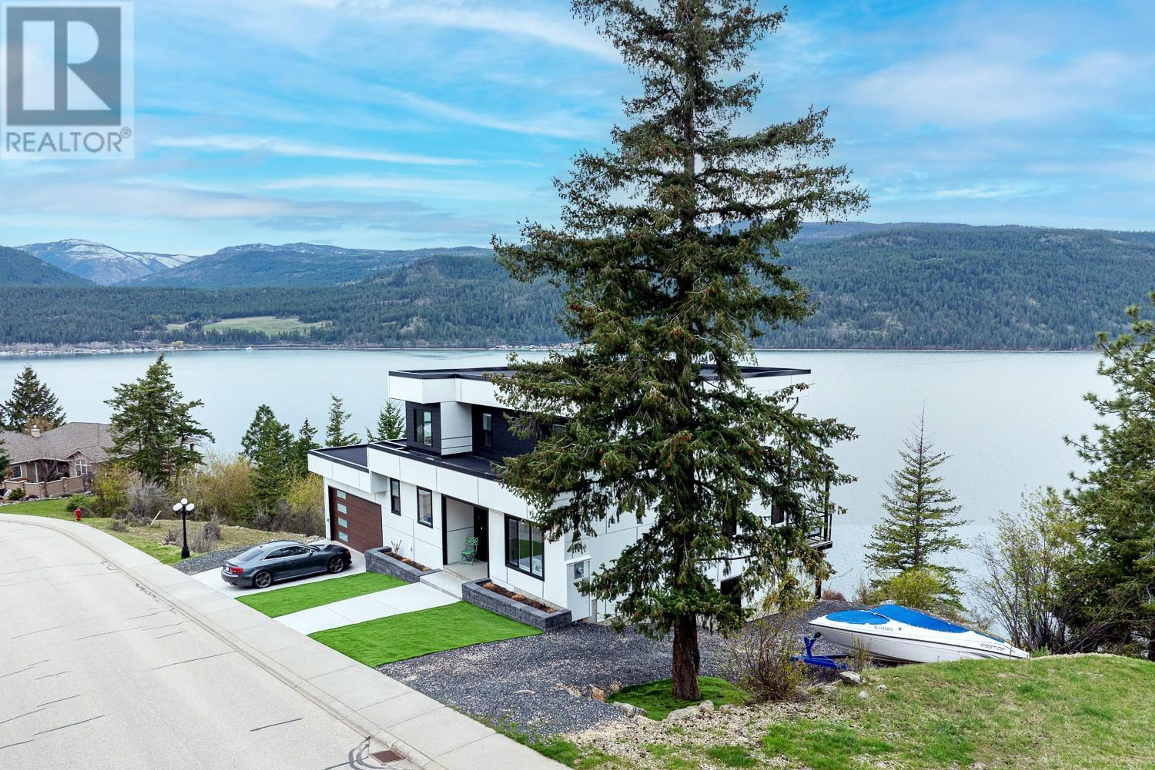 40 Kestrel Place, Vernon - Exteriors - Photo 10