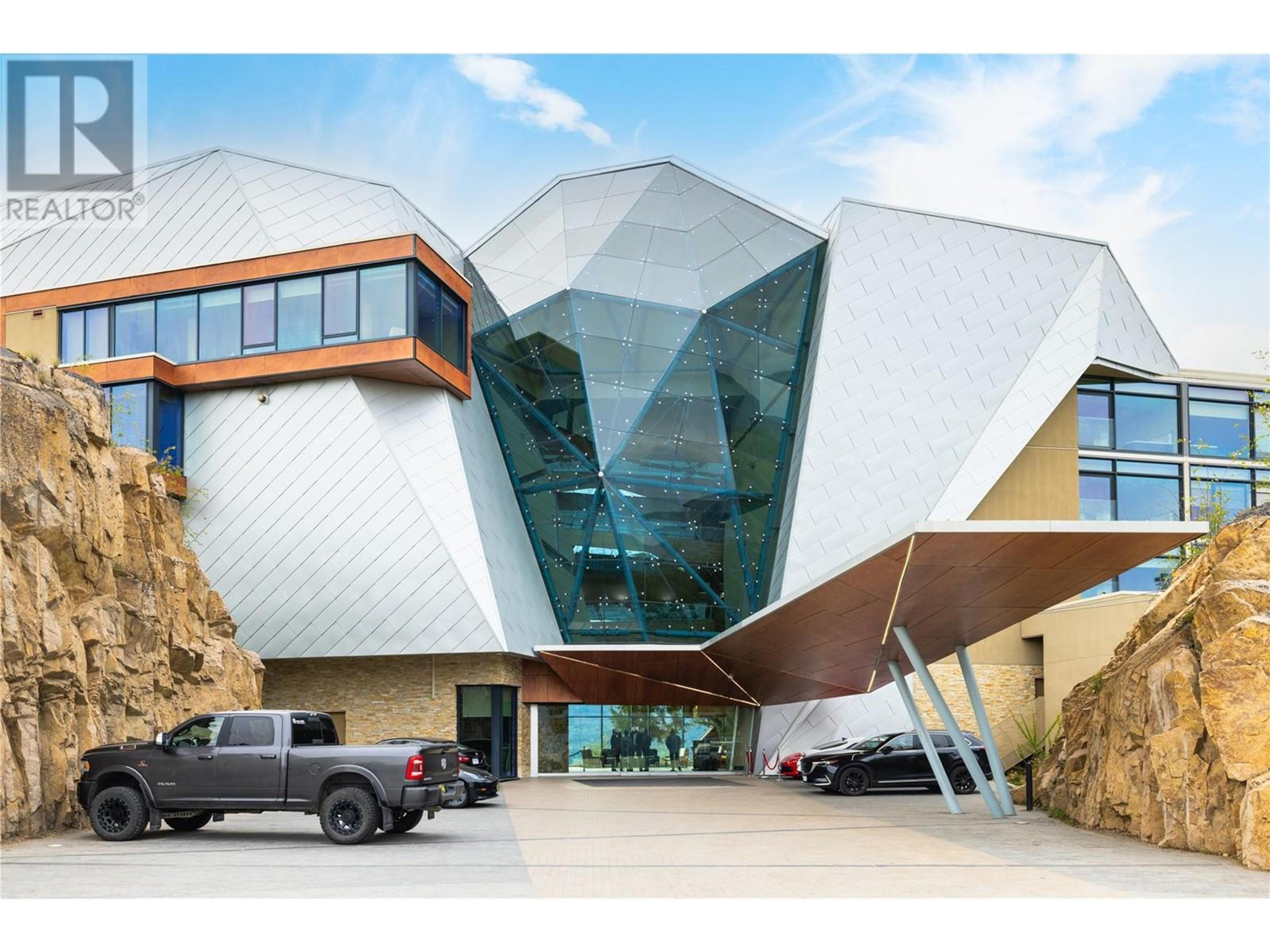 450 Niblick Court, Vernon - Exteriors - Photo 7