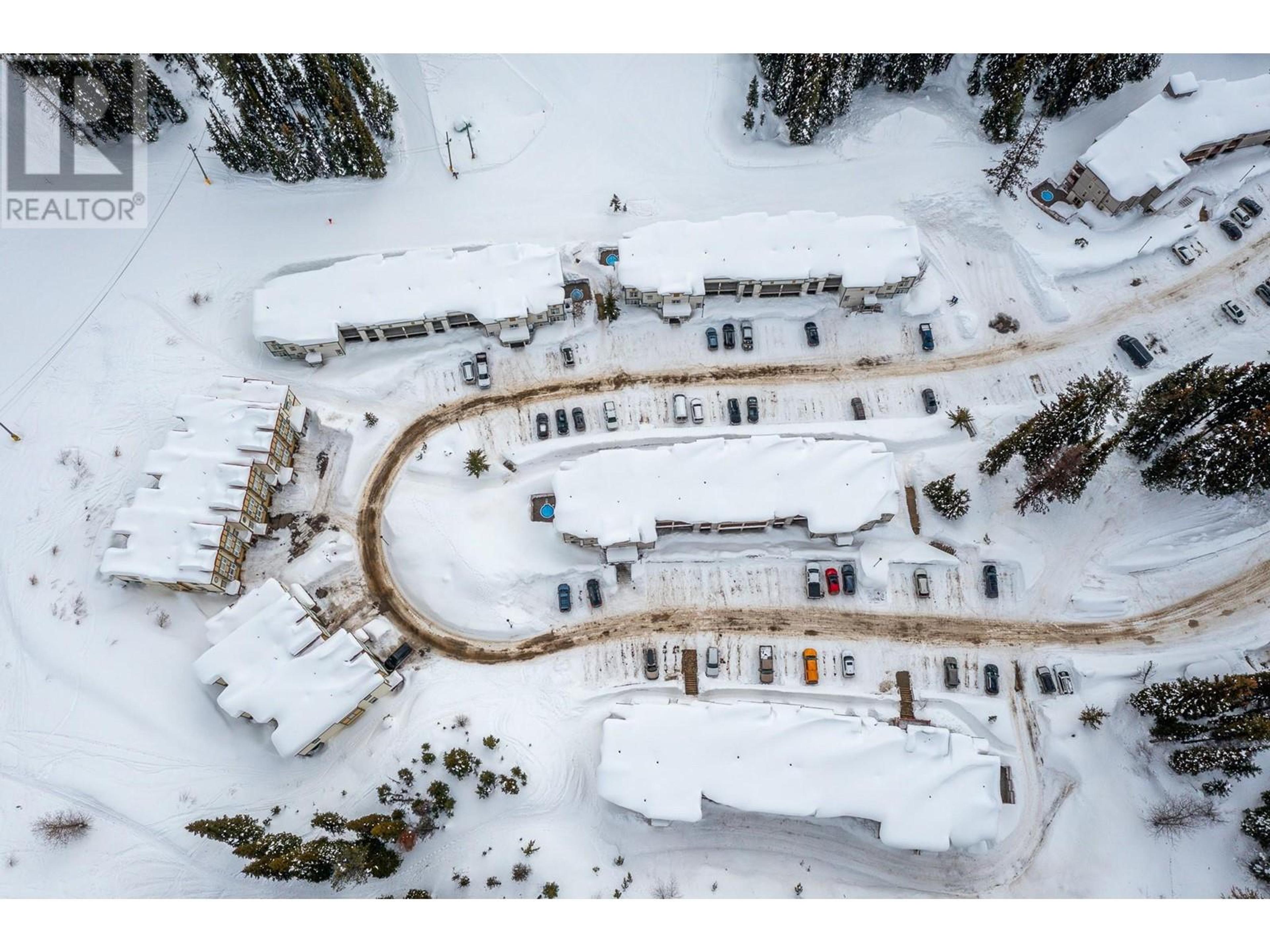 9808 Silver Star Road, Vernon - Exteriors - Full Complex View, Drone/Aerial View - Photo 8