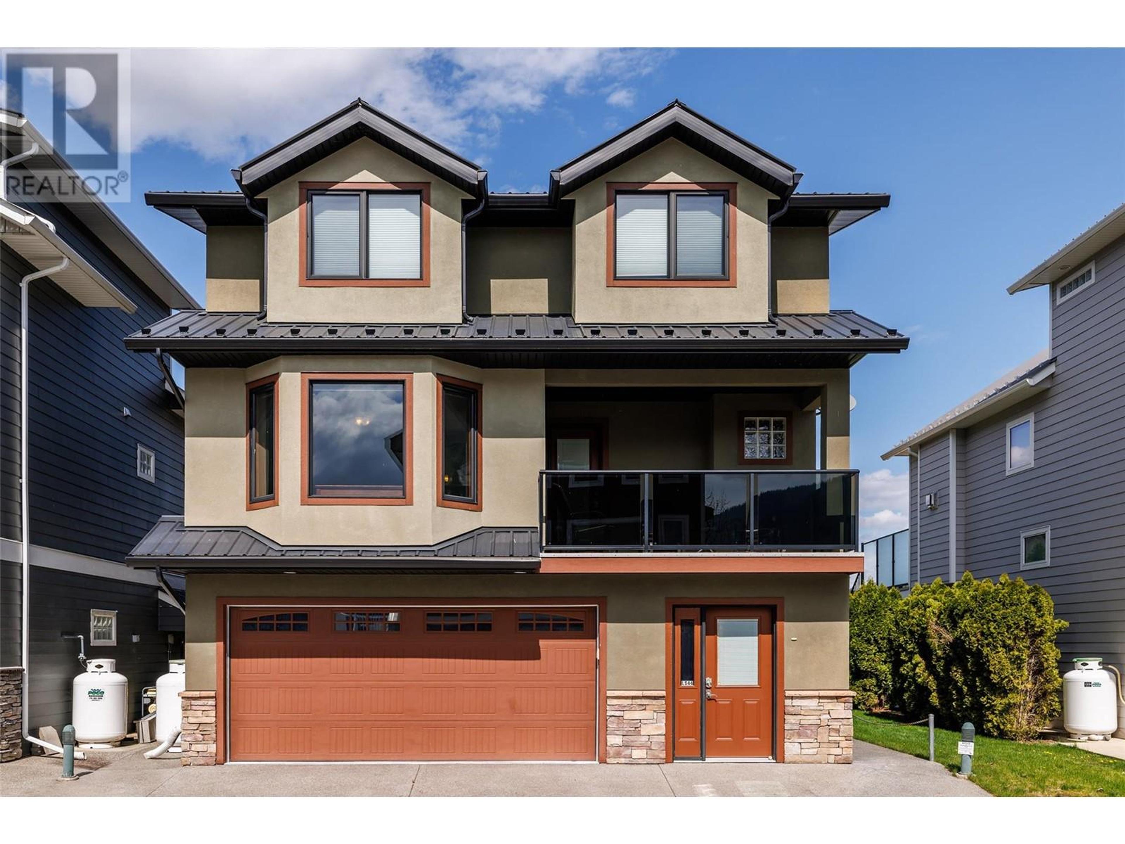 8192 97A Highway, Mara - Exteriors - Photo 5